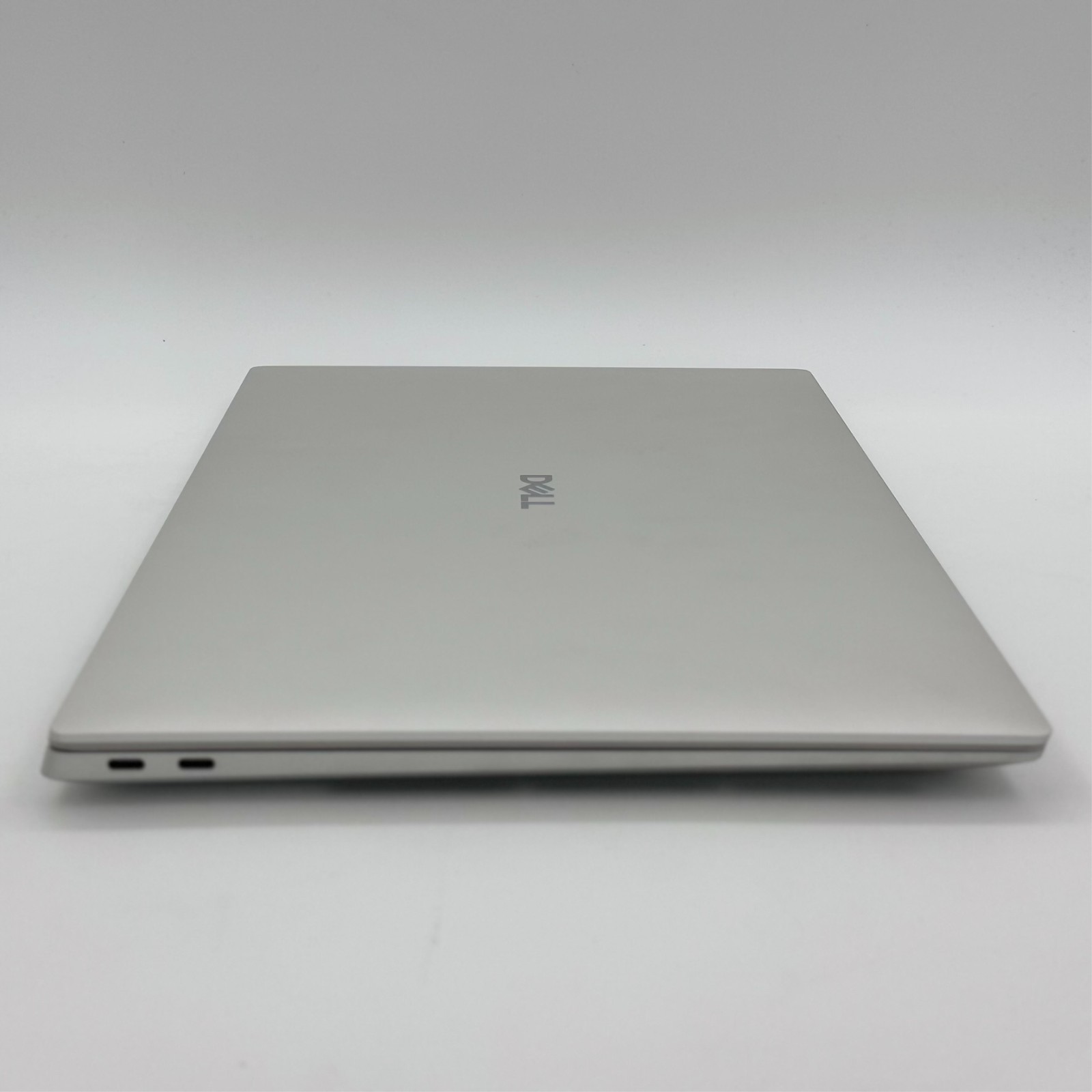 Dell Premium 14.5″ 3.2K OLED Touch Laptop Intel Ultra 7 255H 32GB 1TB SSD