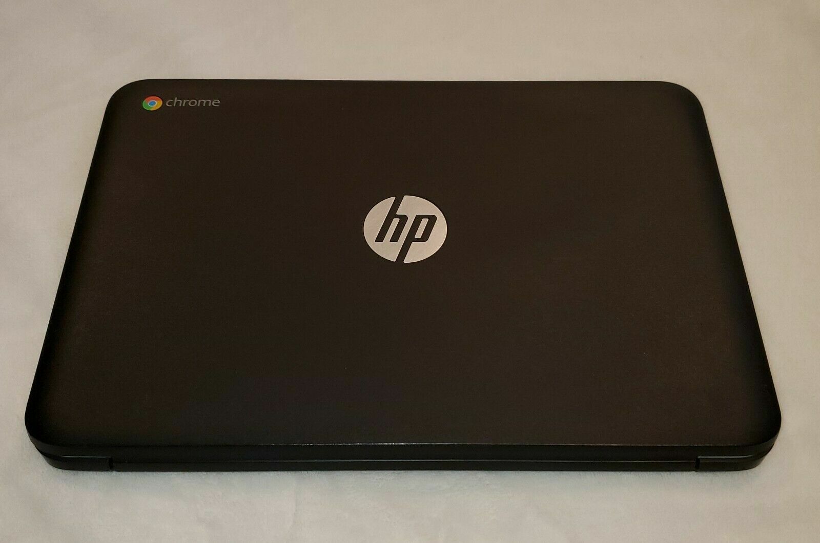 HP Chromebook 11 G4 (Celeron N2840 2.16GHz, 16GB SSD, 4GB RAM, Chrome OS)