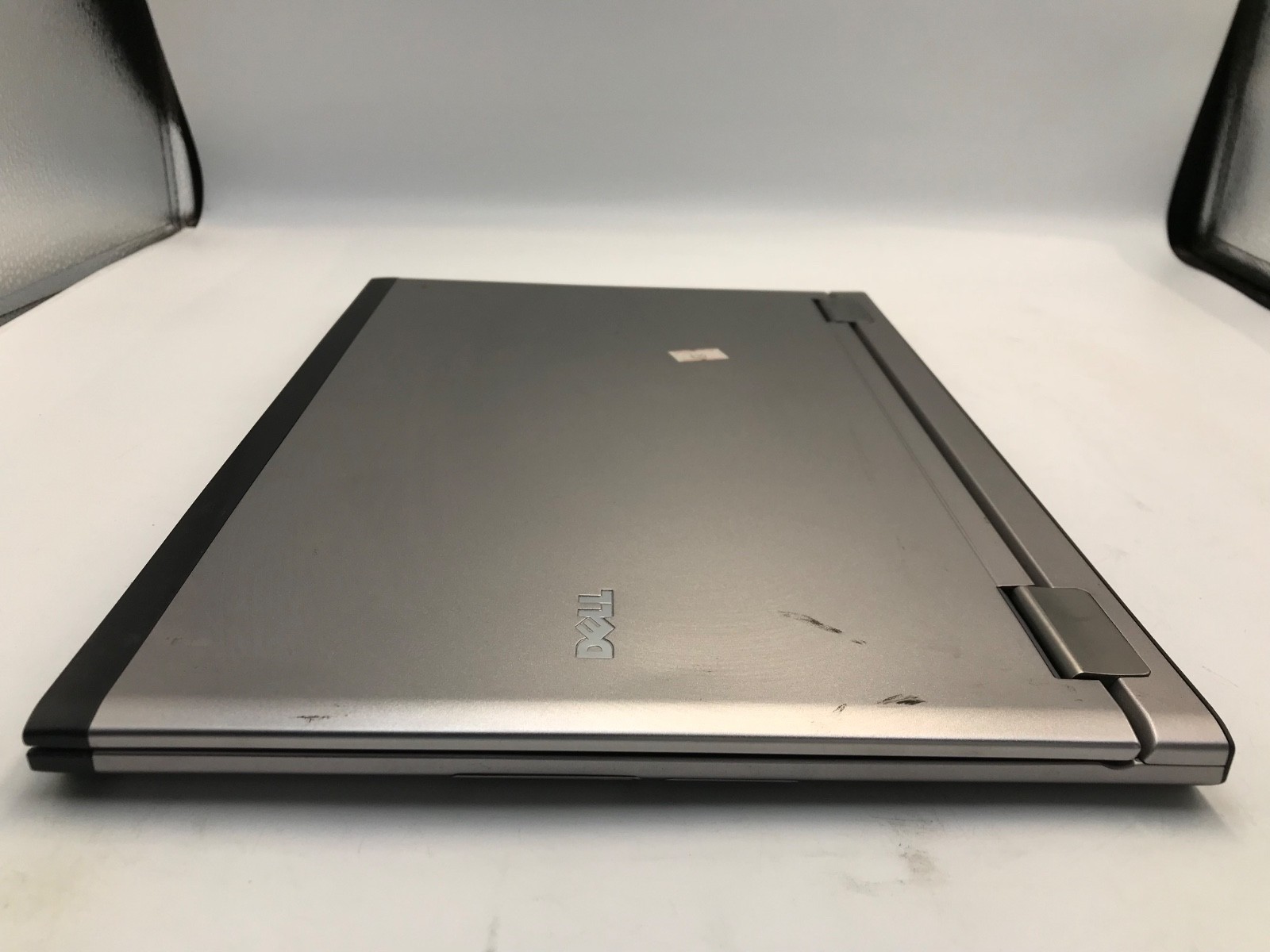 Dell Latitude 13 Intel Core 2 Solo 1.4GHz 13″ Laptop 4GB RAM NO HDD-MZ