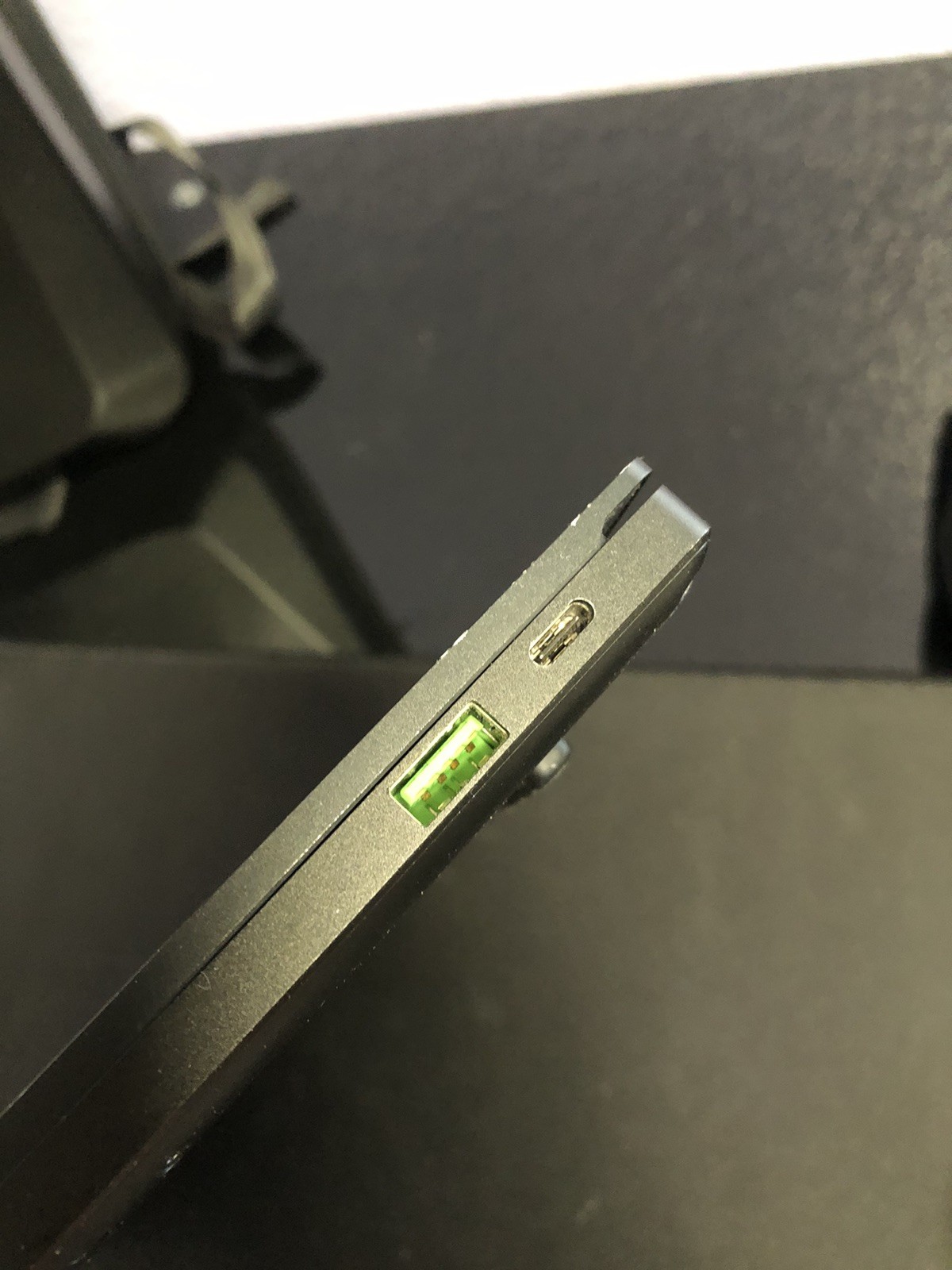 Razer Blade Stealth 13 i7-1165G7 16GB RAM 1TB SSD GTX 1650 Ti FHD OLED TOUCH