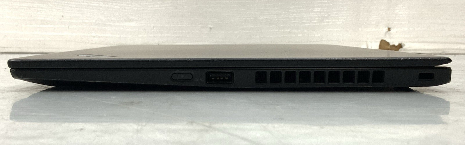 Lenovo ThinkPad X1 Carbon Gen 7 14″ Intel i5-8365U 16GB DDR3 256GB NVMe W10P