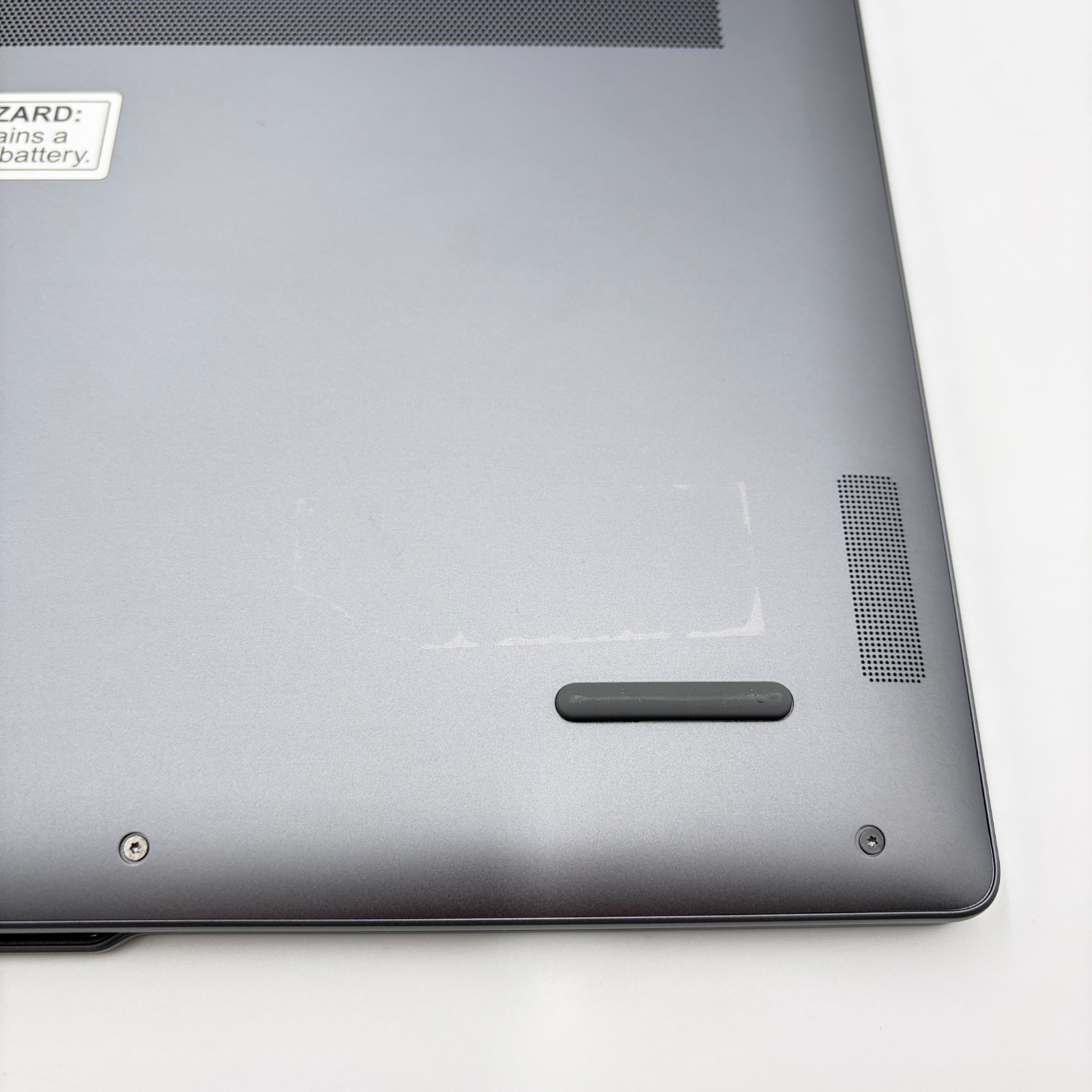 Lenovo Yoga 7 16″ 2-in-1 (16ILL10) – Ultra 7 256V, 16GB Ram, 1TB SSD, W11H