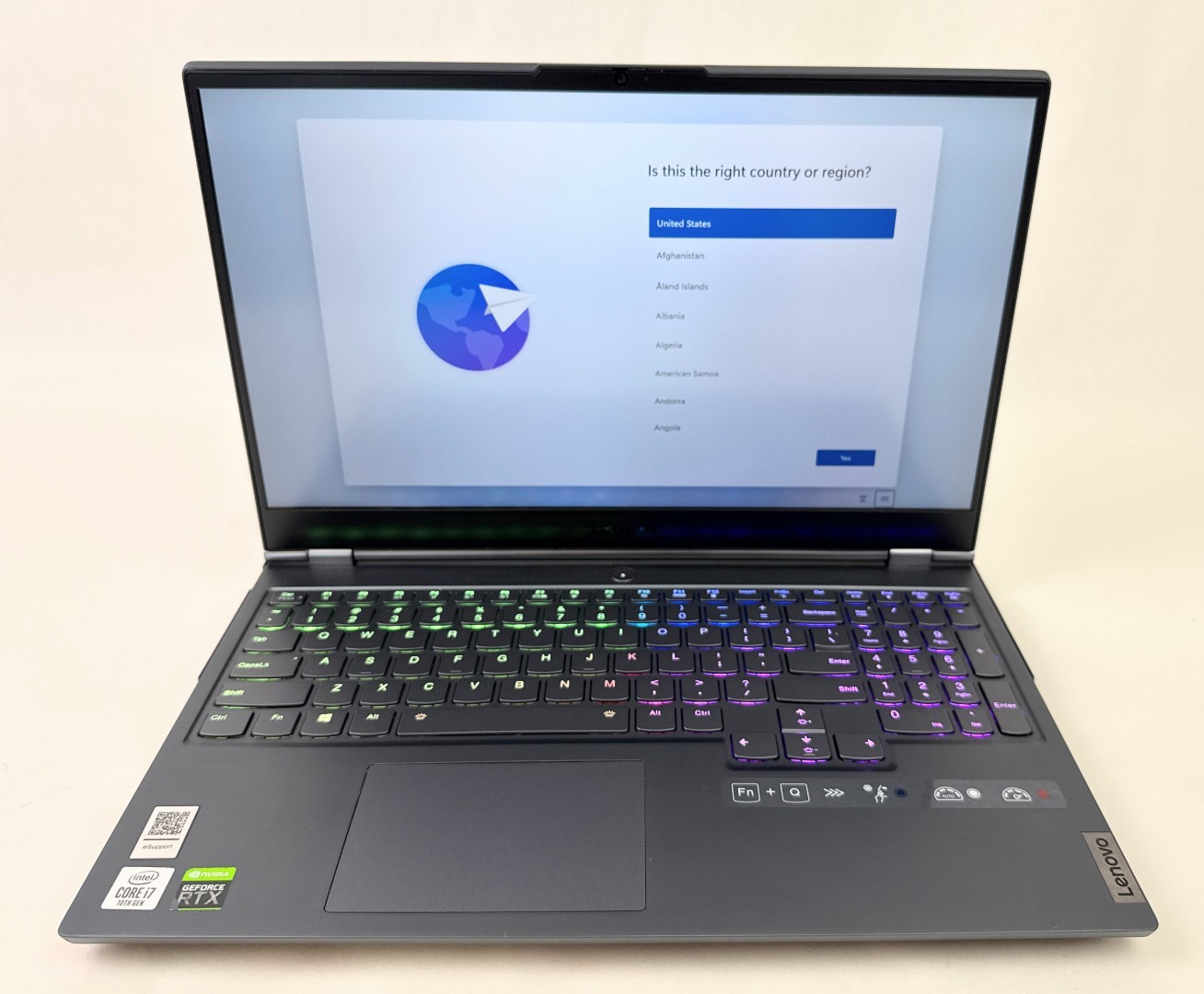 Lenovo LEGION 7 15IMH05 Gaming 15.6″ 240Hz i7-10750H 16GB 2TB SSD RTX 2080S W11H