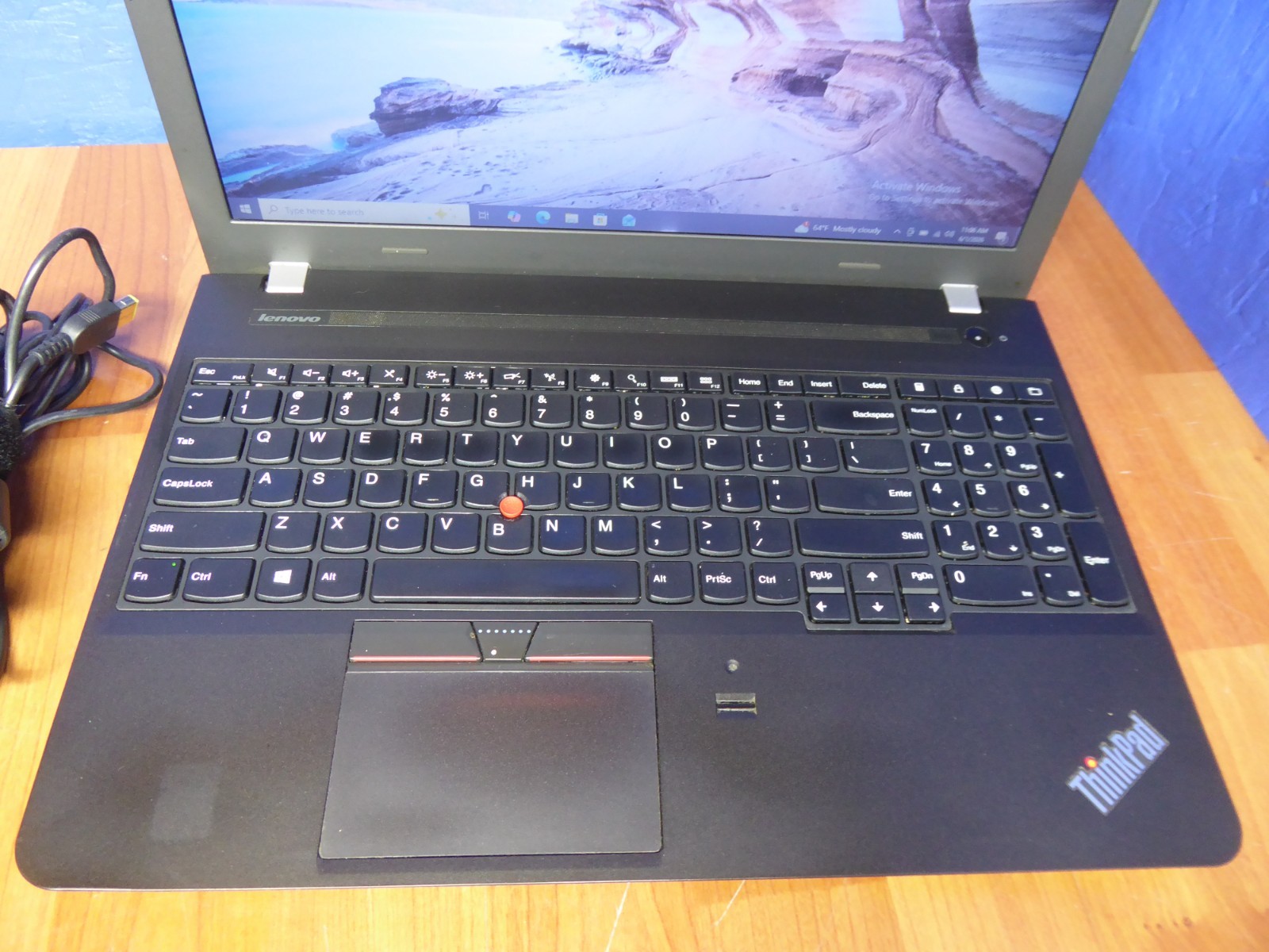 LENOVO THINKPAD E550 15.6″ i5-5200u 2.2GHz 8GB 500GB WINDOWS 10 PRO