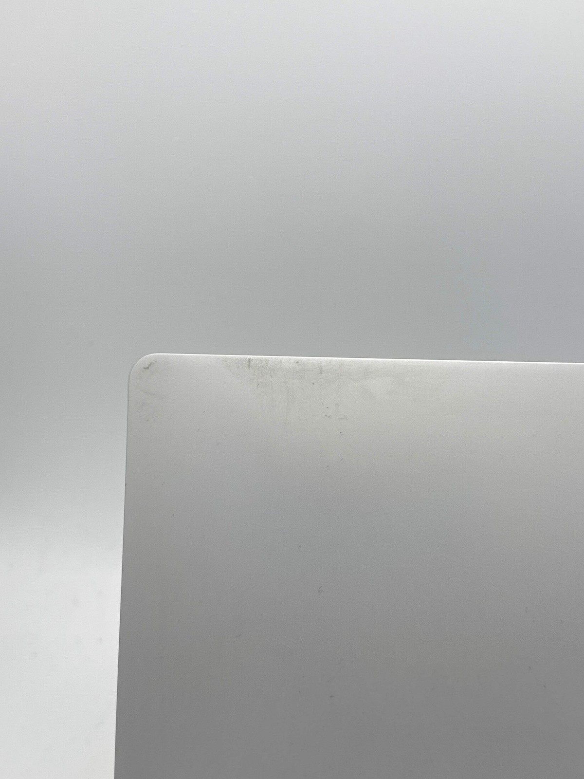 Microsoft Surface Laptop 2 1769 Core i5 8GB 256GB Platinum – Service Battery