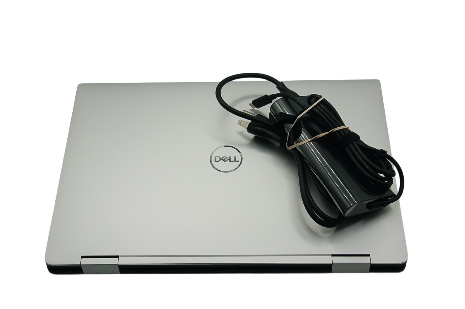 Dell Precision 5530 2 in 1 i7, 8th Gen, 256 GB SSD, 8GB Ram, 15.6″ Screen Win 11
