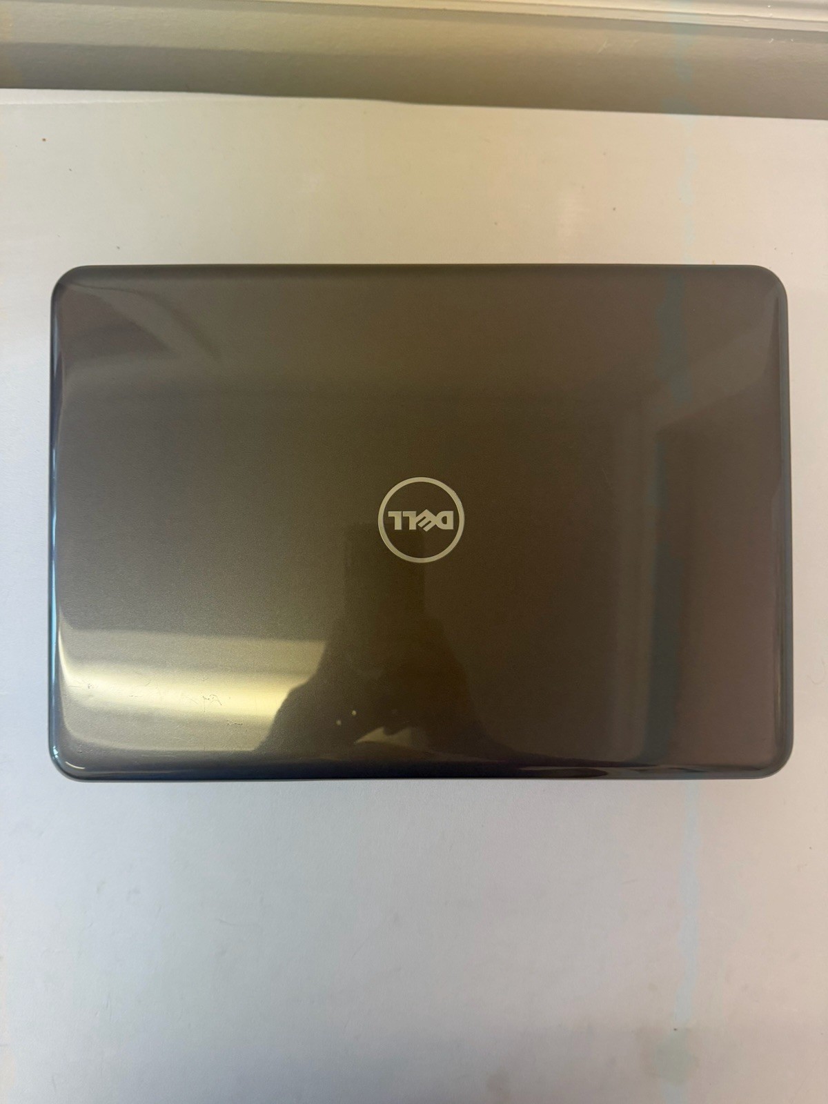 Dell Latitude 3380 Laptop – Good Screen – Intel i3-6006U – RAM 4GB – Read Des