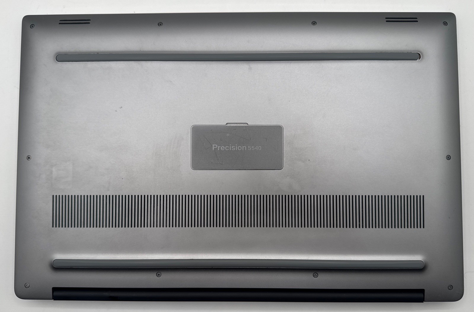 Dell Precision 5540 i9-9980HK 32GB RAM 500GB SSD 15.6” FHD READ!