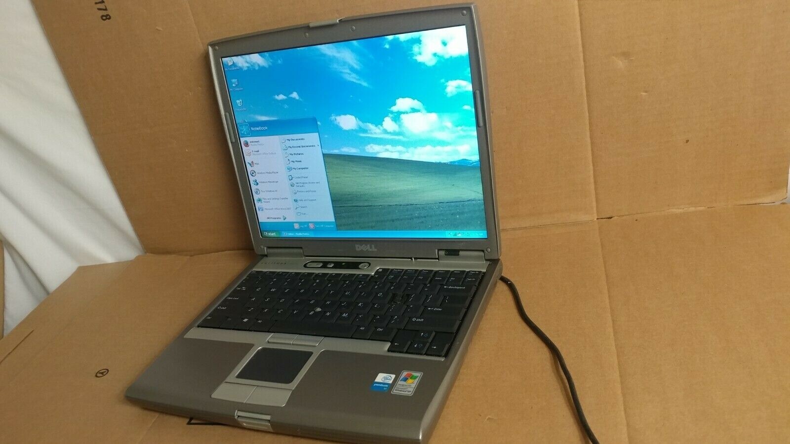 Wireless Dell Latitude D610 Laptop Windows XP pro SP3 Serial port Parallel port