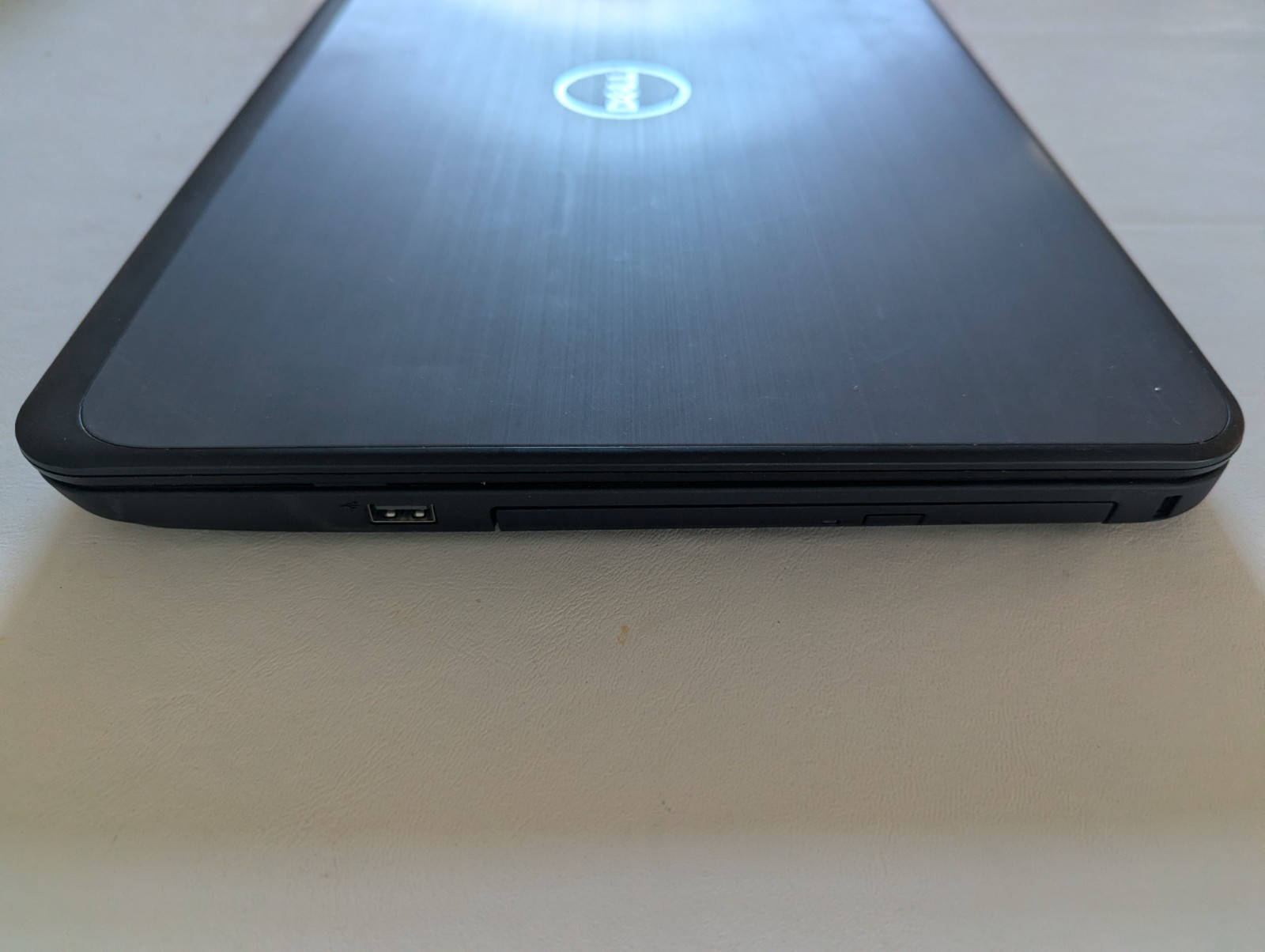 Dell Latitude 3540 i3-4005U 1.7GHz 4GB RAM 500G HDD Win10 w/ Cord