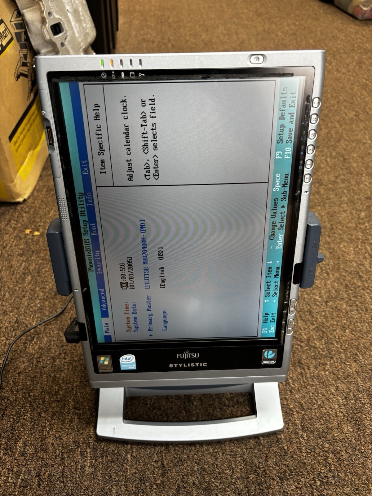 Fujitsu Stylistic ST Series ST5030D Tablet Windows XP Tablet Edition Laptop PC