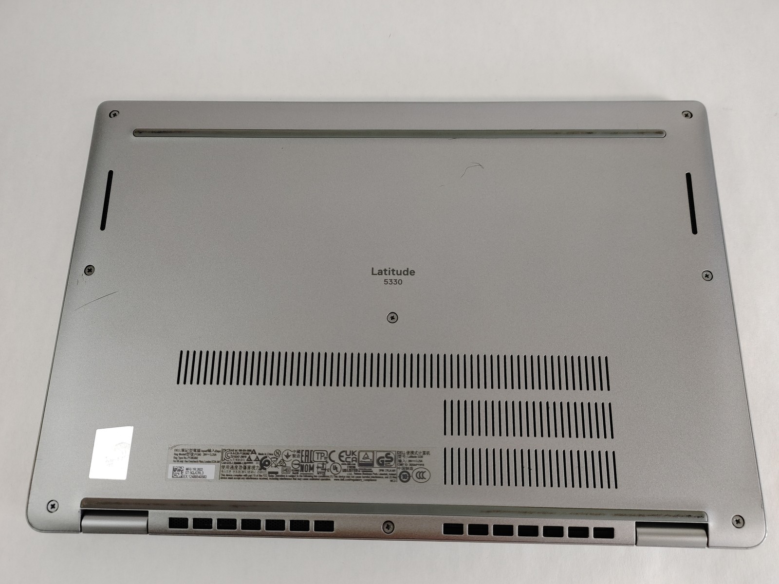 Dell Latitude 5330 Core i7-1265U 1.80 GHz 16 GB 256 GB NVMe Windows 11 Pro