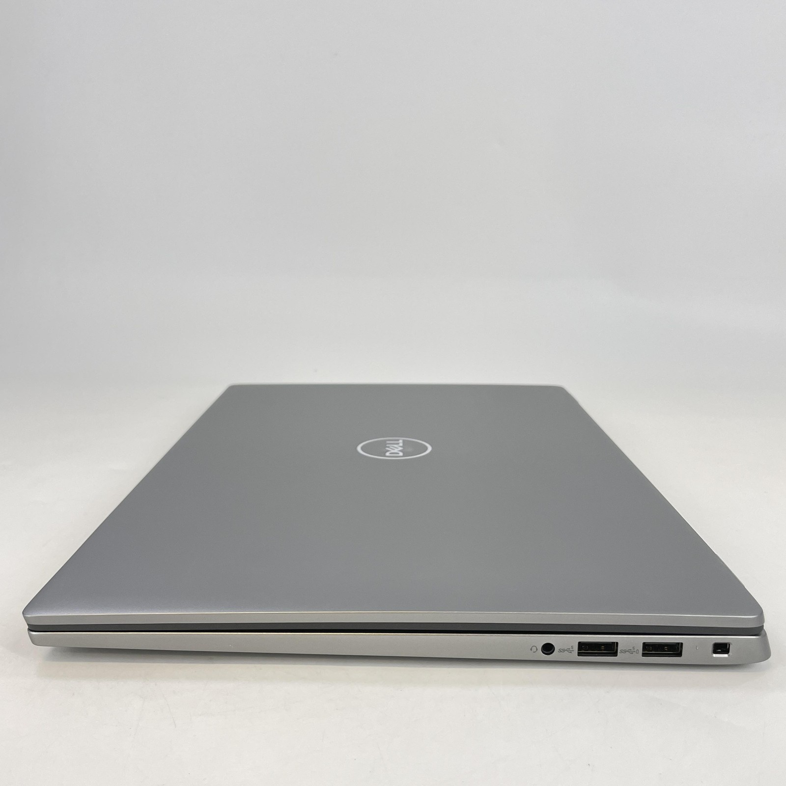 Dell Latitude 7650 16 Gray FHD+ 2.1 GHz Ultra 5 135U 16GB 256GB SSD Very Good