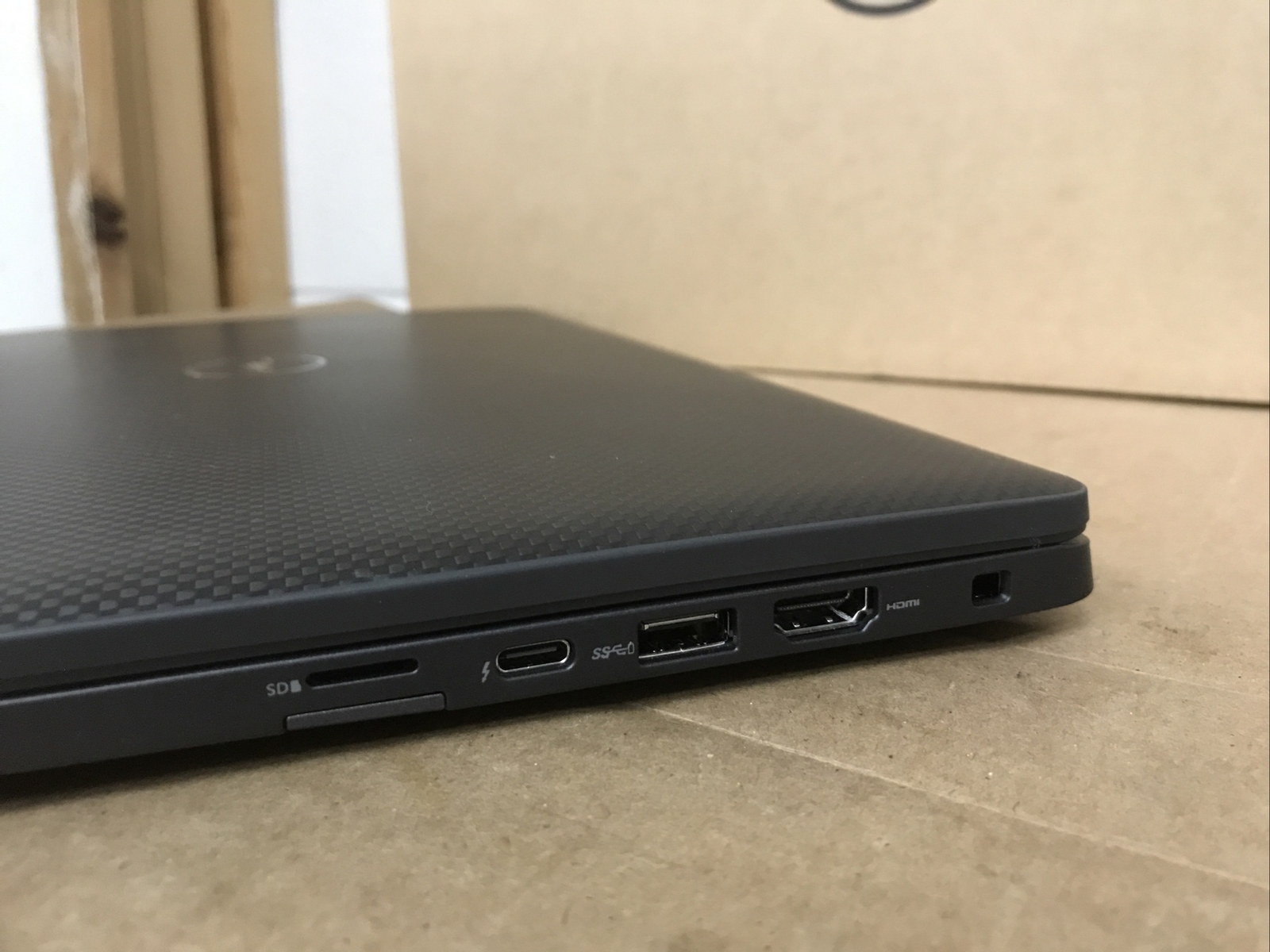 Dell Latitude 7520 15.6″ i7-1185G7 16GB 512GB NVMe Windows 10 Pro – Open Box
