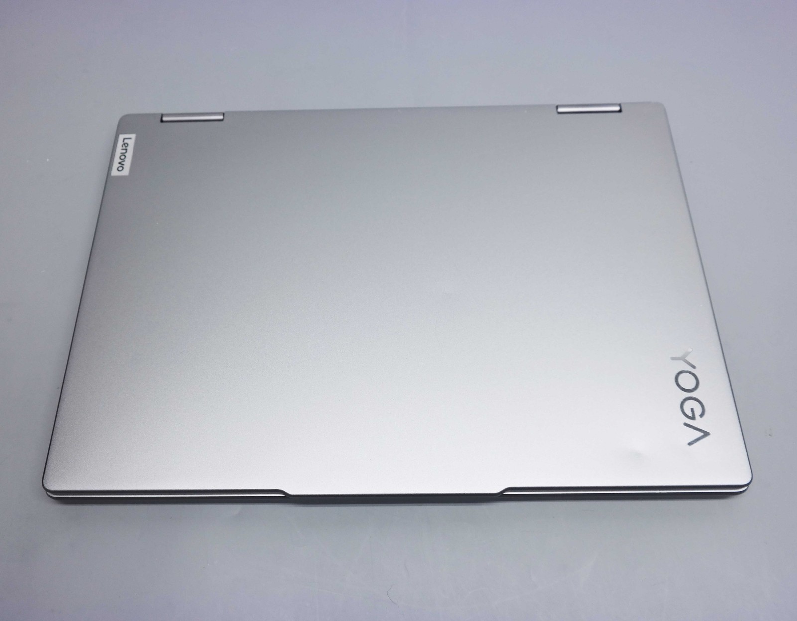 Lenovo Yoga 7 14″ AMD Ryzen 5 8640HS 8GB 512GB SSD
