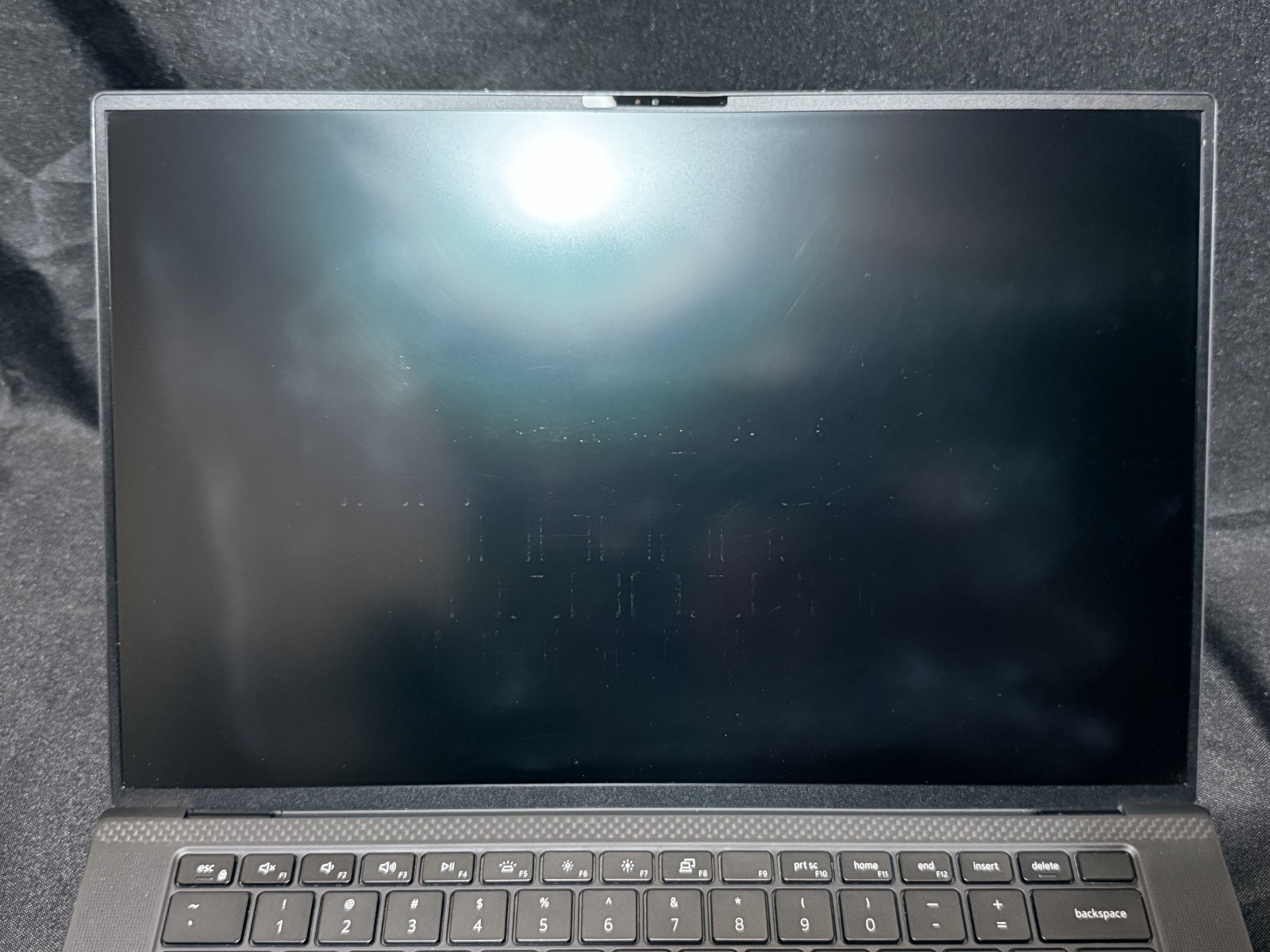 Dell XPS 15 9500 Silver FHD+ i7-10750H 2.60GHz 16GB 512GB SSD GTX 1650 Ti Fair