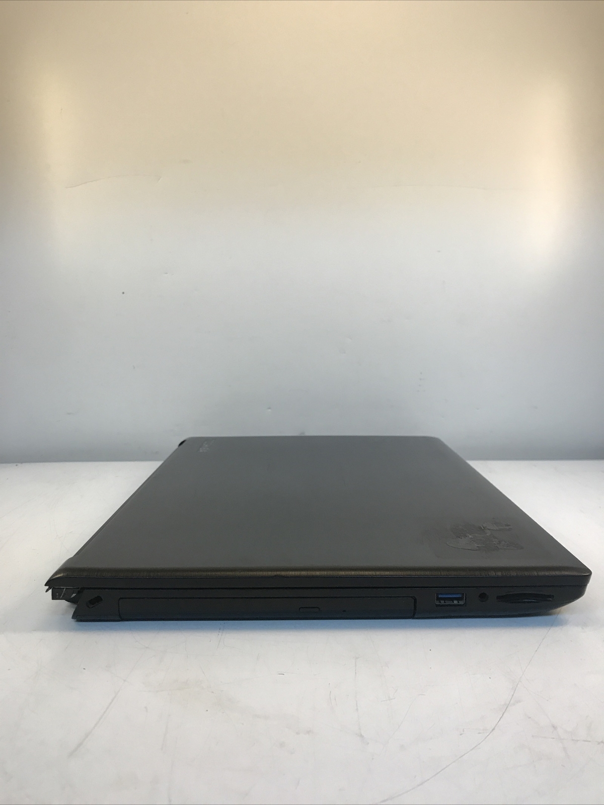 Toshiba Tecra A40-C i5-6200U 2.40GHz 4GB Ram No HDD Boot to BIOS