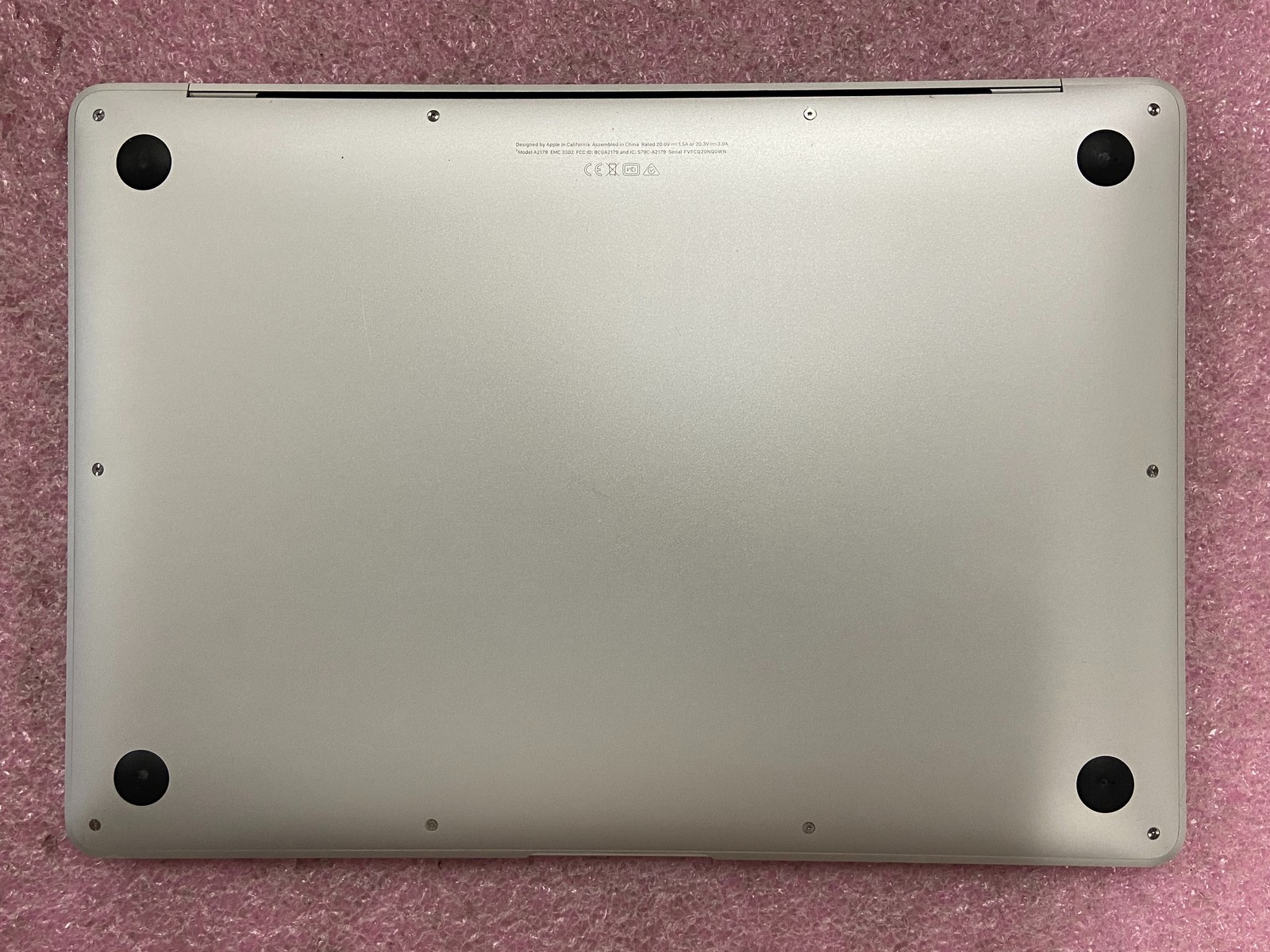 Apple MacBook Air 2020 A2179 13.3″ i3-1000NG4 8GB RAM 128GB SSD *Read* – CLP37A