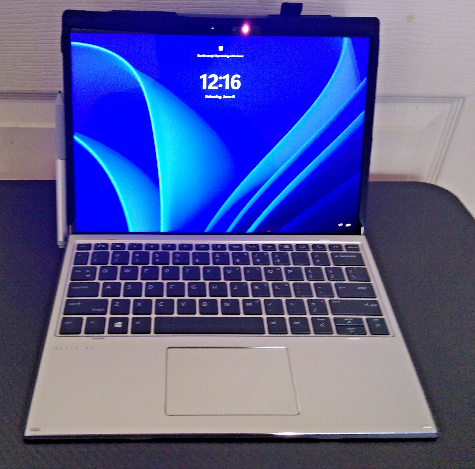 HP Elite x2 G4 Intel i5-8365U 1.6GHz 8GB 256GB M.2 Windows 11 Pro, 13″ 3K2K