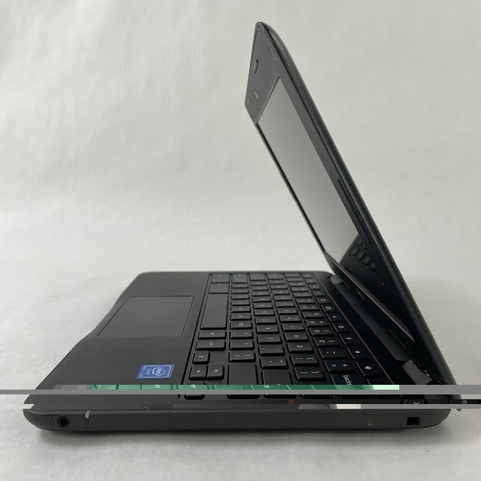 Dell Inspiron 3181 11.6″ Celeron N3060 1.60 GHz 4 GB RAM 16 GB HDD No AC – READ
