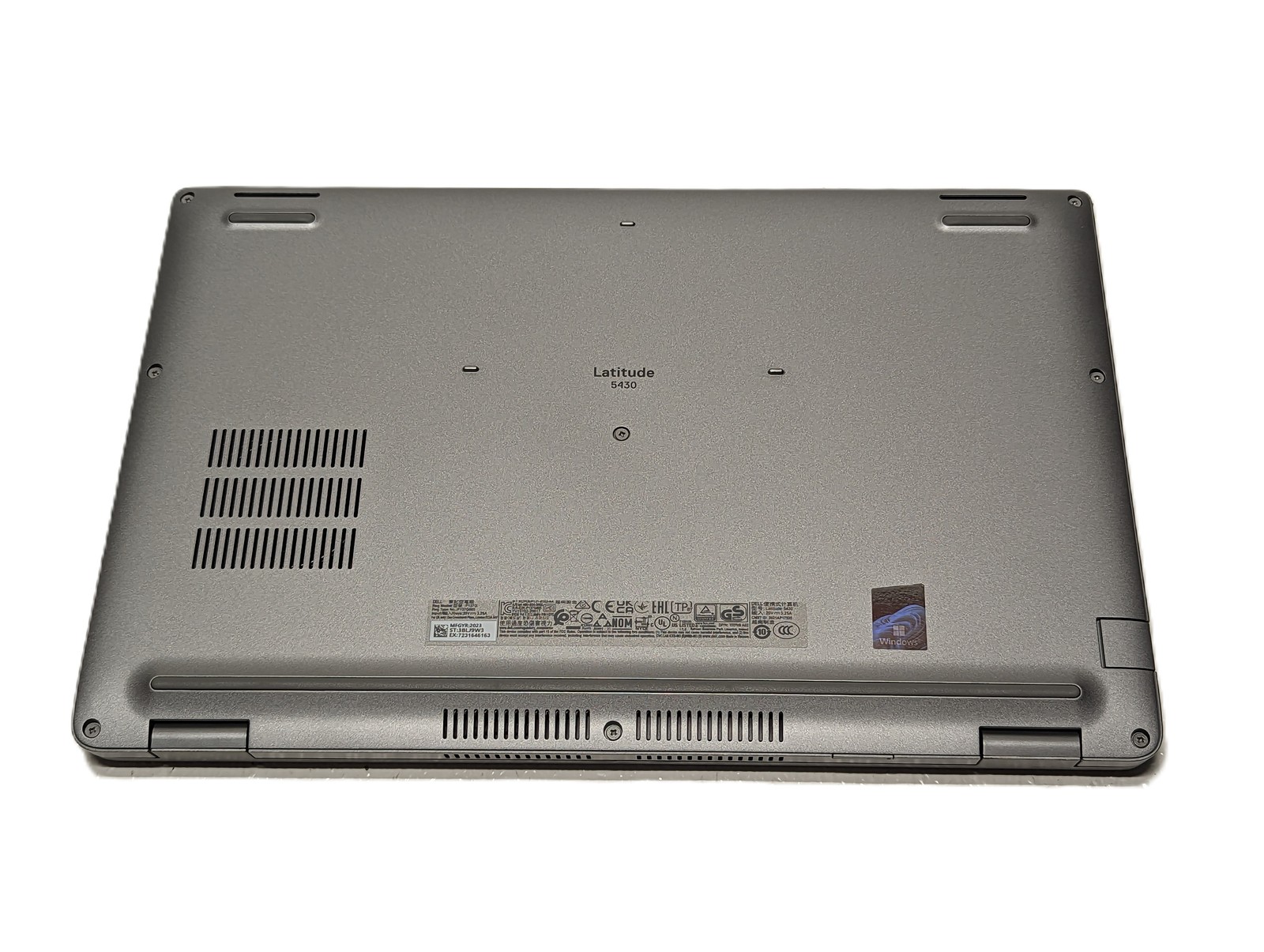 DELL LATITUDE 5430 Notebook i7-1255u 16GB RAM 512GB Grade C Low Battery Health