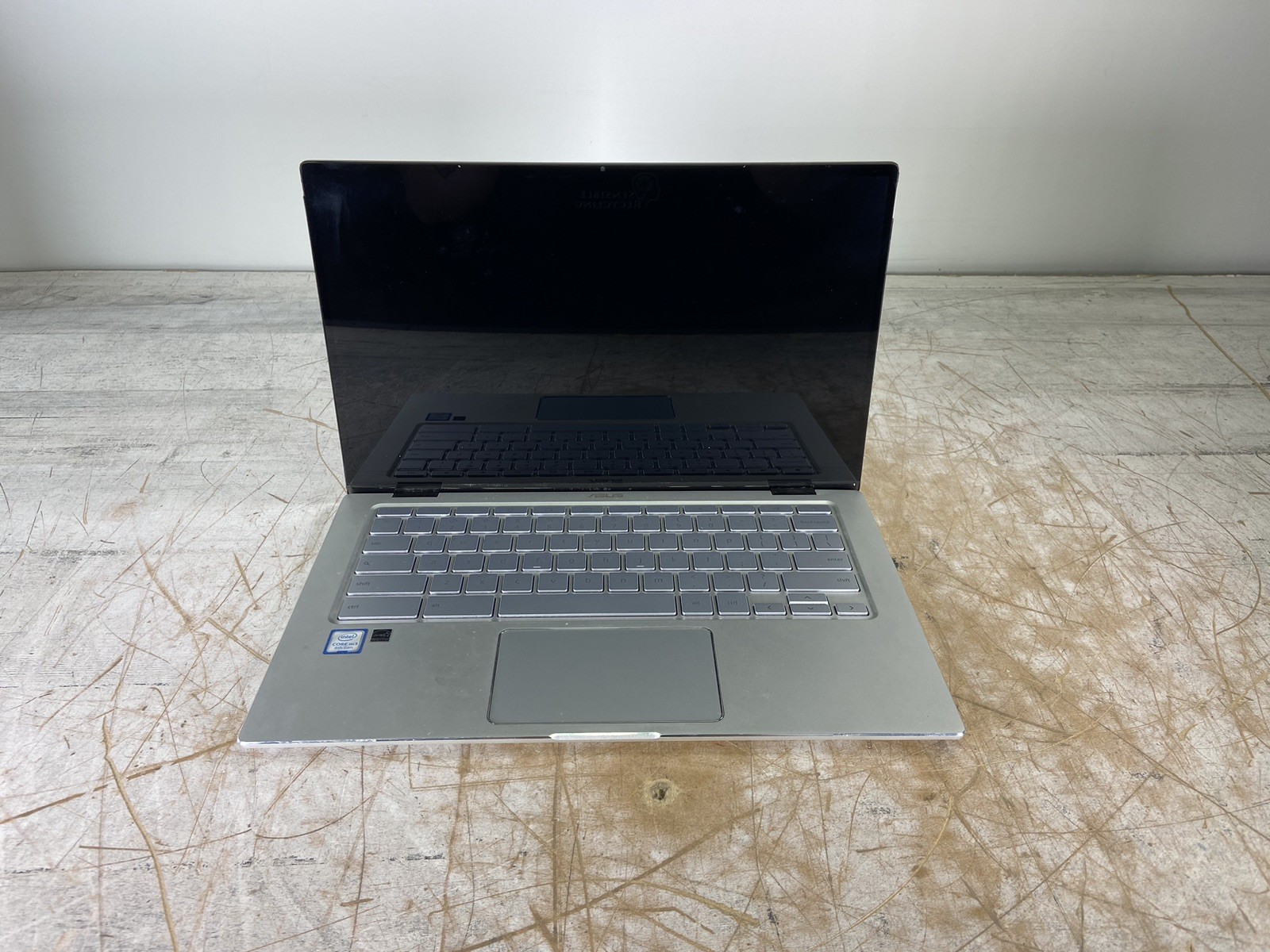 ASUS C434T CHROMEBOOK M3-8100Y @ 1.10 GHz,4GB RAM,2GB STORAGE,CHROME OS-(PARTS)