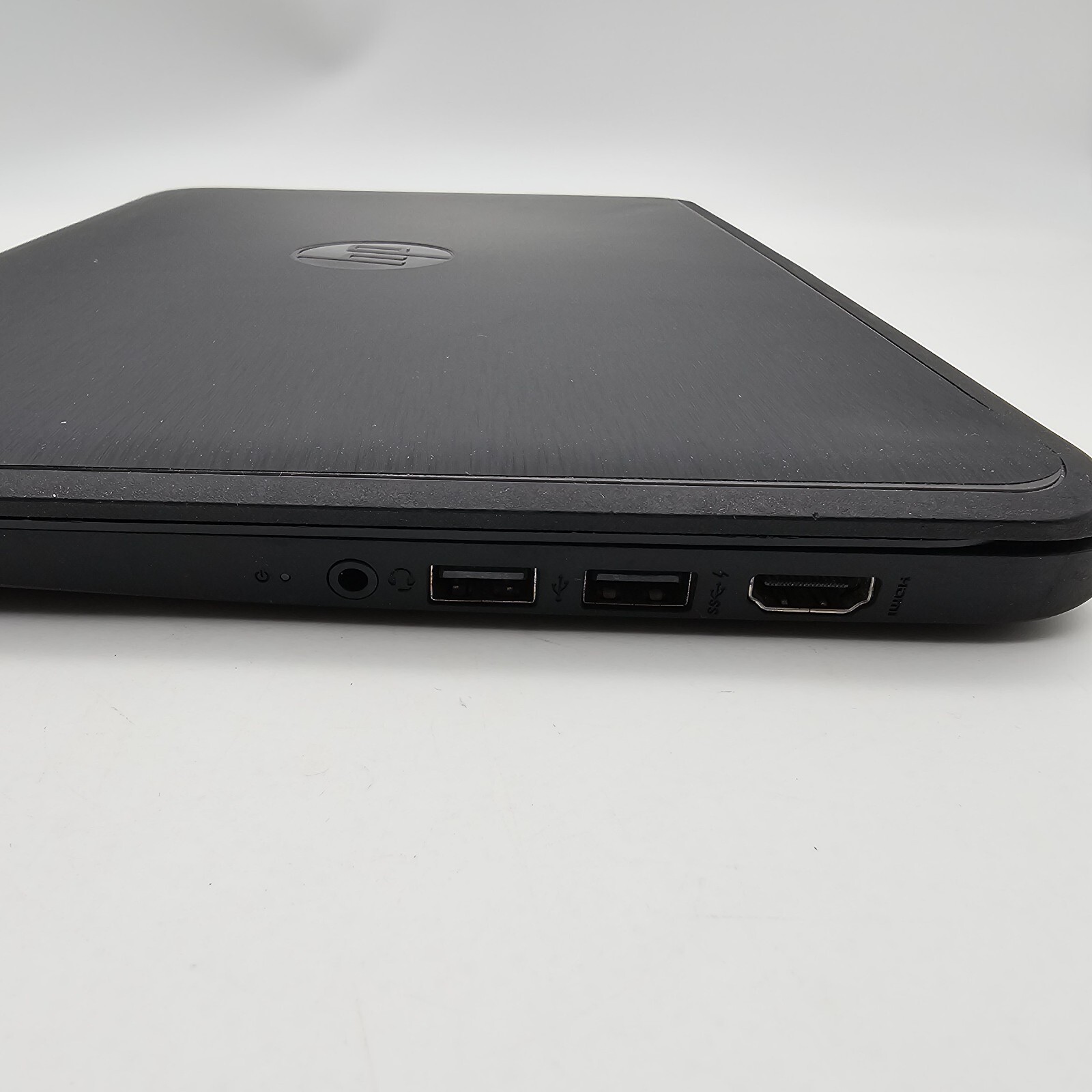 HP 11 G4 Chromebook Laptop Intel Celeron 2.16Ghz, 2GB RAM, 16GB SSD, HDMI, 2xUSB