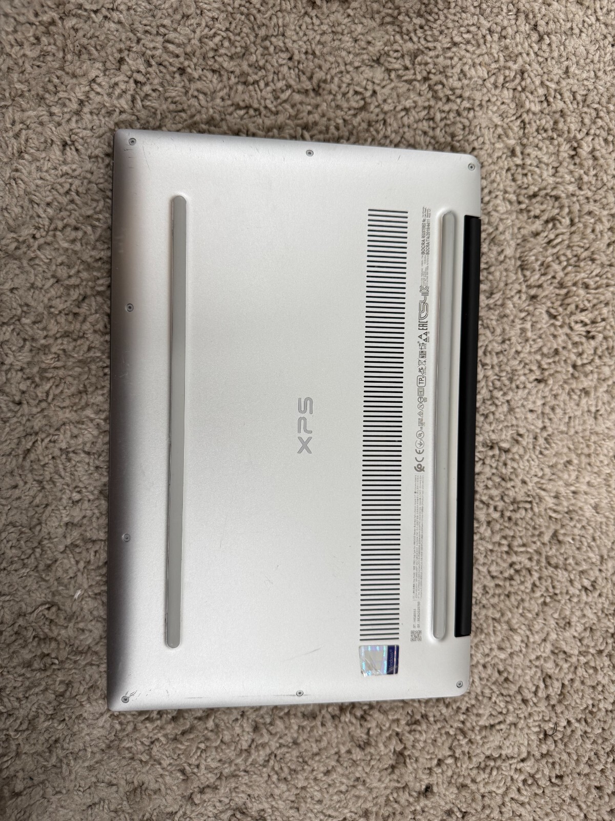 Dell XPS 13 9380, i7-8565U 1.8Ghz, 16GB RAM, 256GB m2 SSD, TOUCHSCREEN, ReadDesc