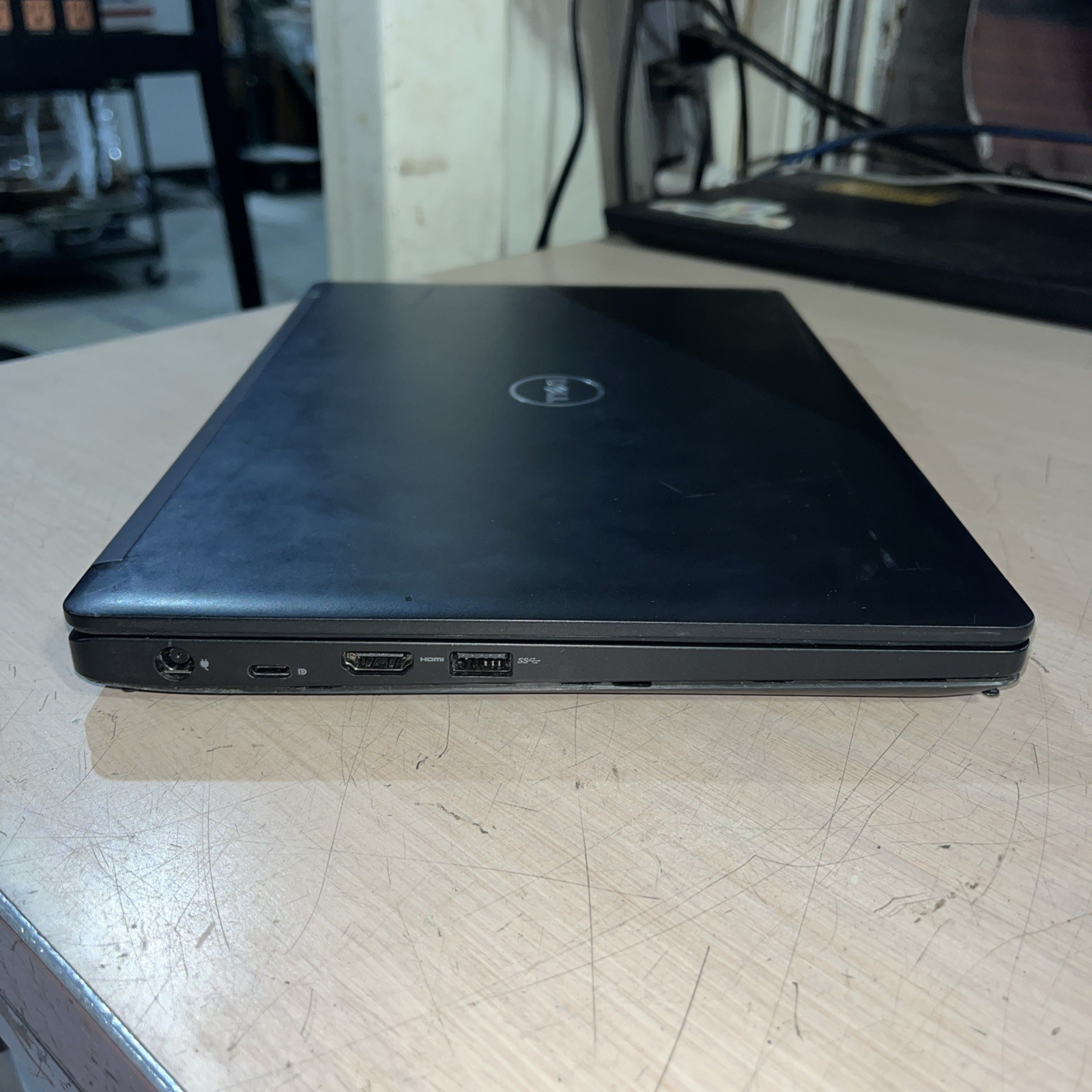 DELL LATITUDE 5280 INTEL CORE I3-7100U 2.40GHZ 8GB RAM NO HD ,