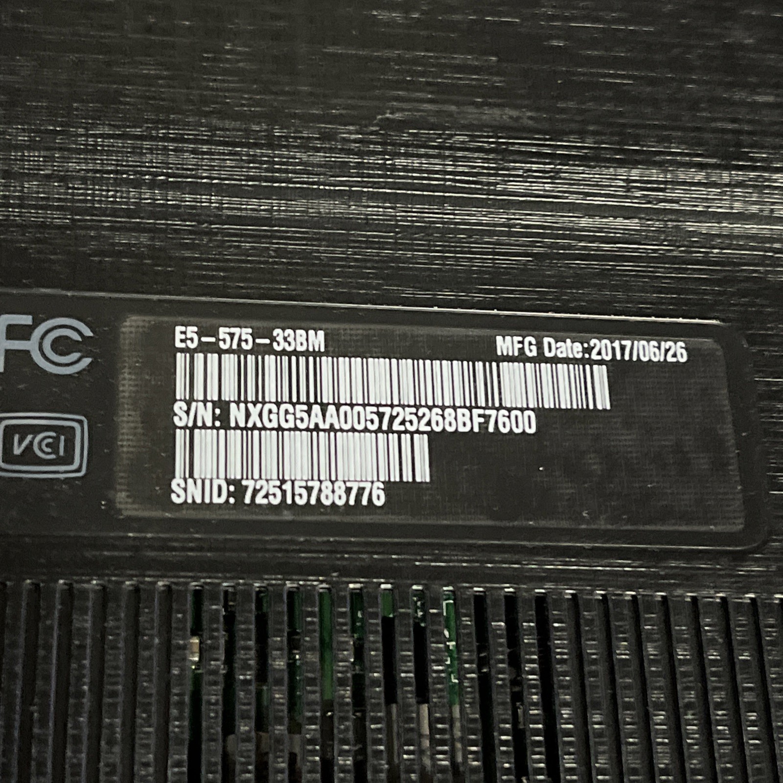 ACER ASPIRE E575 SERIES INTEL CORE I3 7TH GEN 8GB RAM NO HD