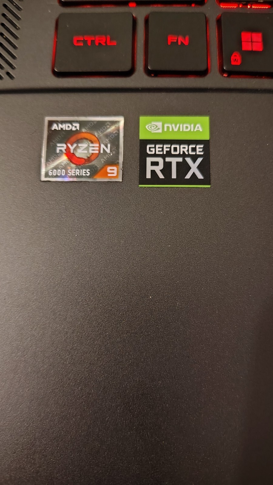 ASUS ROG Zephyrus G15 15.6″ Ryzen 9 6900HS RTX 3060 QHD 165Hz