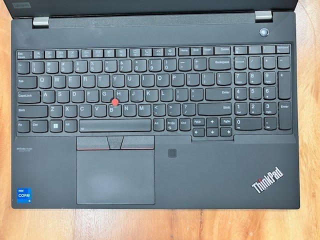 Lenovo ThinkPad P15s Gen 2 i5-1135G7 16GB RAM 512GB SSD NVIDIA Windows 11 Pro