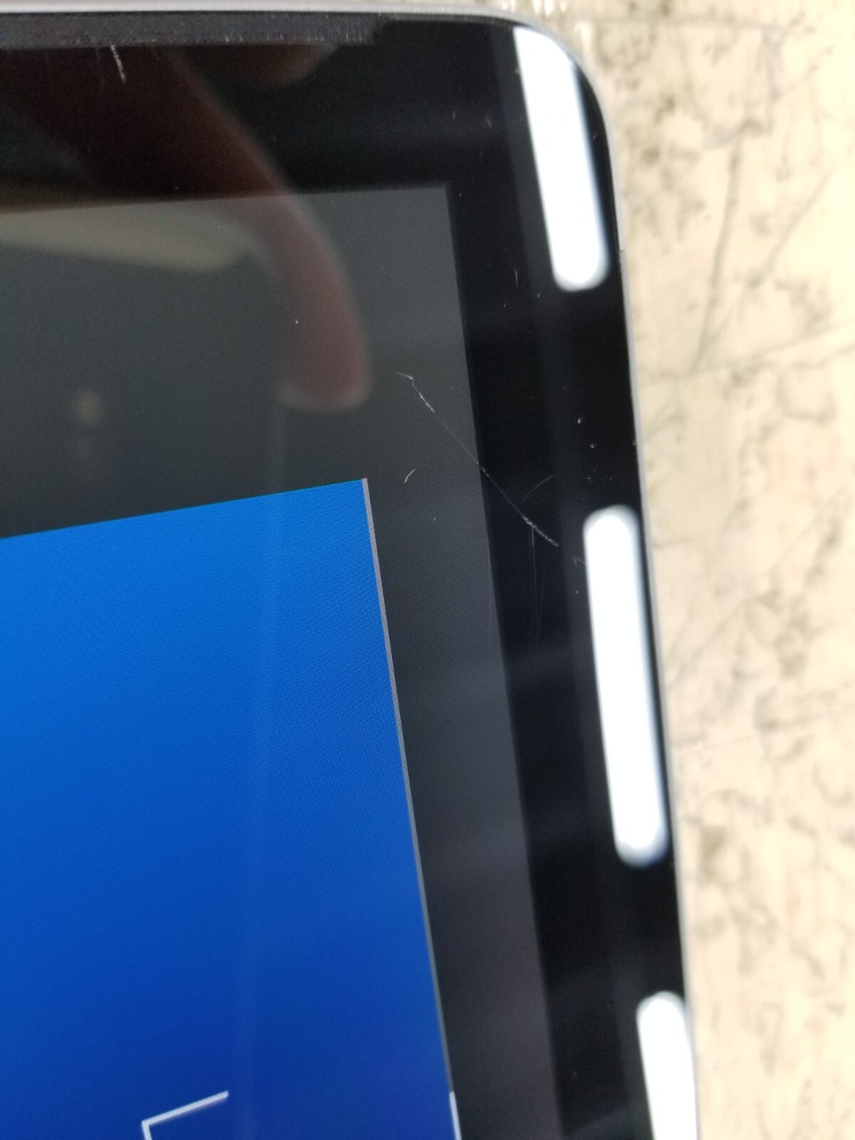 Microsoft Surface Go 2 10.5″ Touch 4GB 64GB SSD Platinum