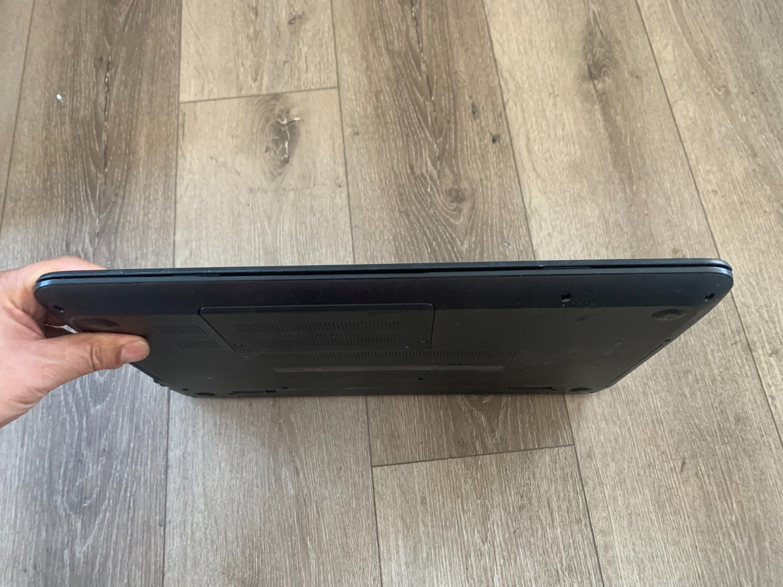 HP 15-f305dx 15.6″ AMD A6-5200 APU 2.00GHz 4GB RAM 500GB HDD Win 10 Home