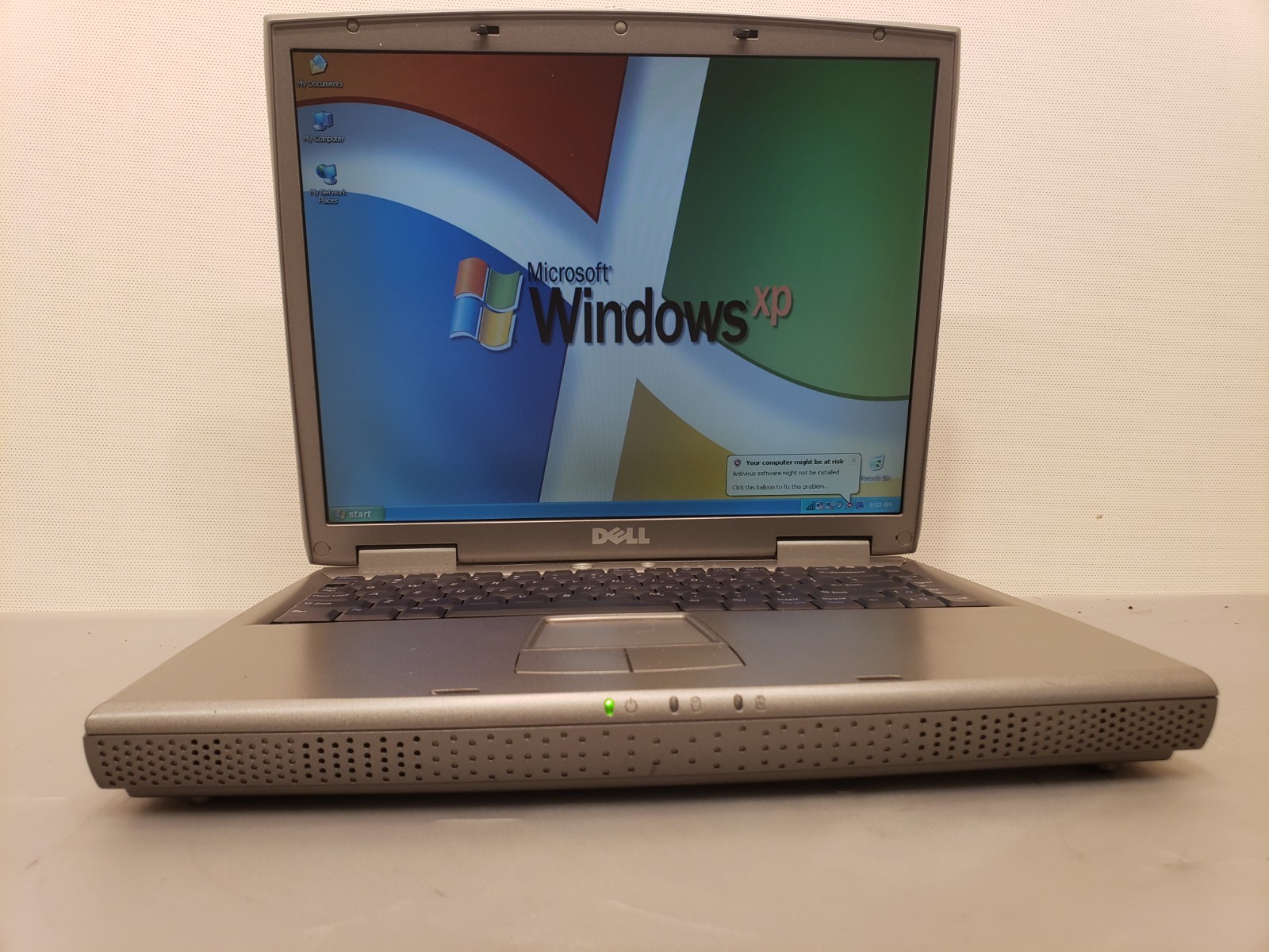Vintage Dell Inspiron 1150 Intel Pentium 4 512MB 30GB Windows XP Laptop 15″