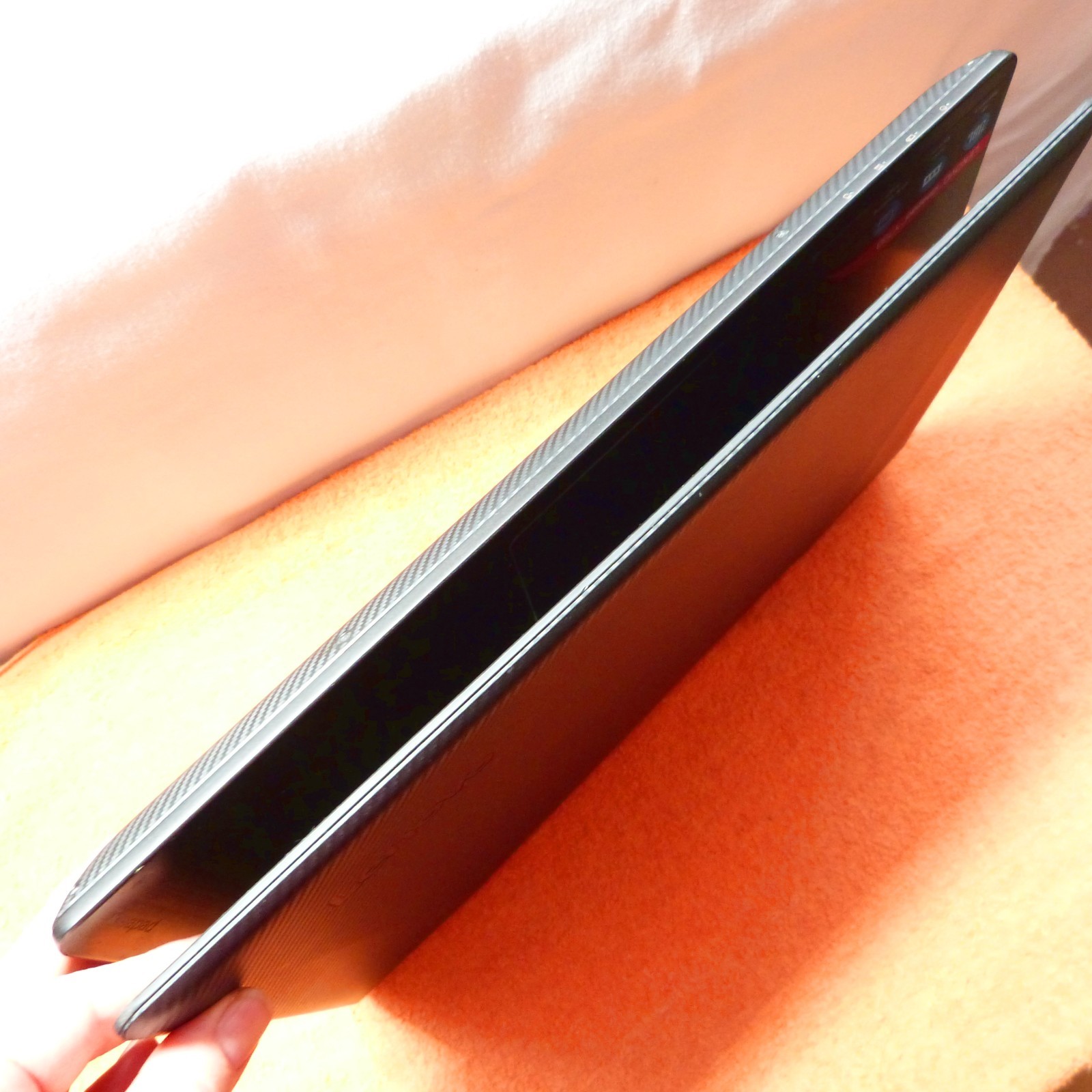 Lenovo Y700 14″ JBL SOUND l GAMING METAL QUAD i7 l 16GB RAM NEW Windows 11