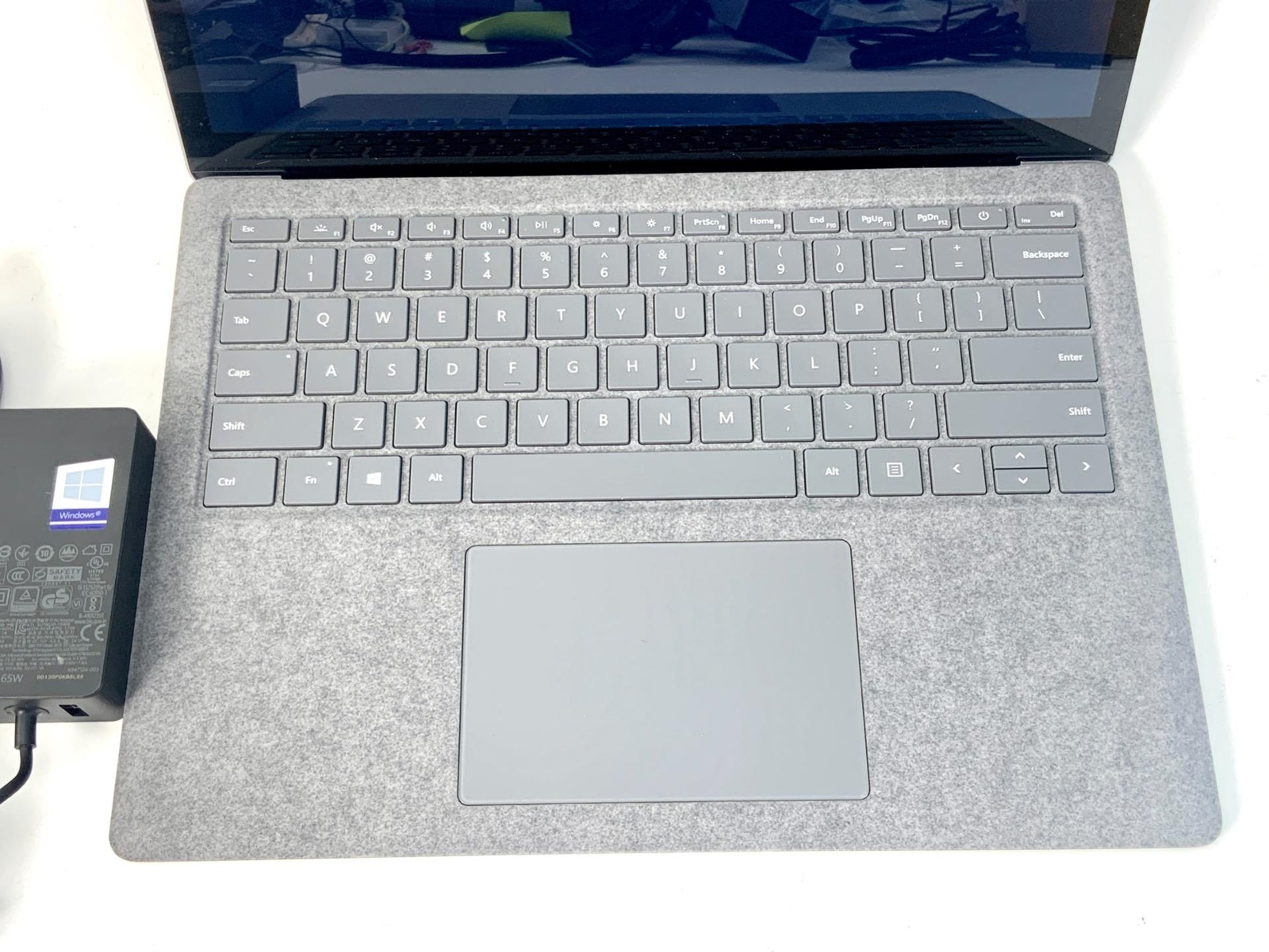 Microsoft Surface Laptop 3 13.5″ Touch-Screen (Intel i5-1035G 8/128GB) VGY-00001