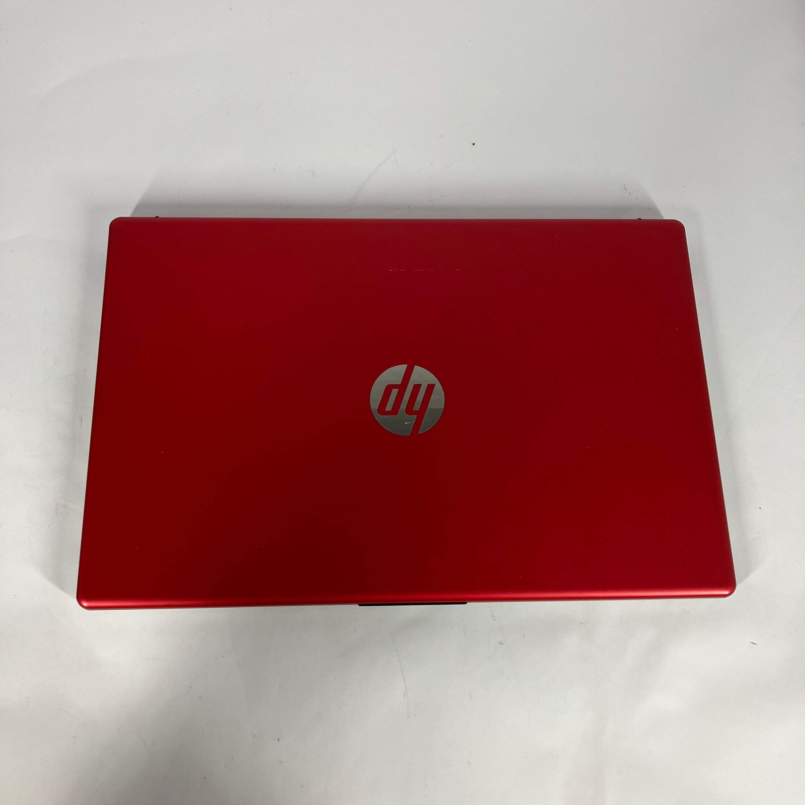 Broken HP Laptop 15-FD00083WM 15.6″ N200 1.0GHz 8GB RAM 128GB SSD Missing Keys