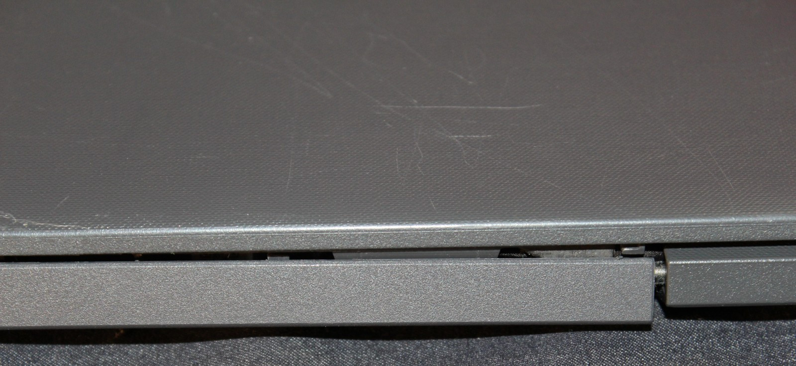 Lenovo V14 ADA Laptop – Type 82C6 (Non-Functional, Parts ONLY) READ AO4075007