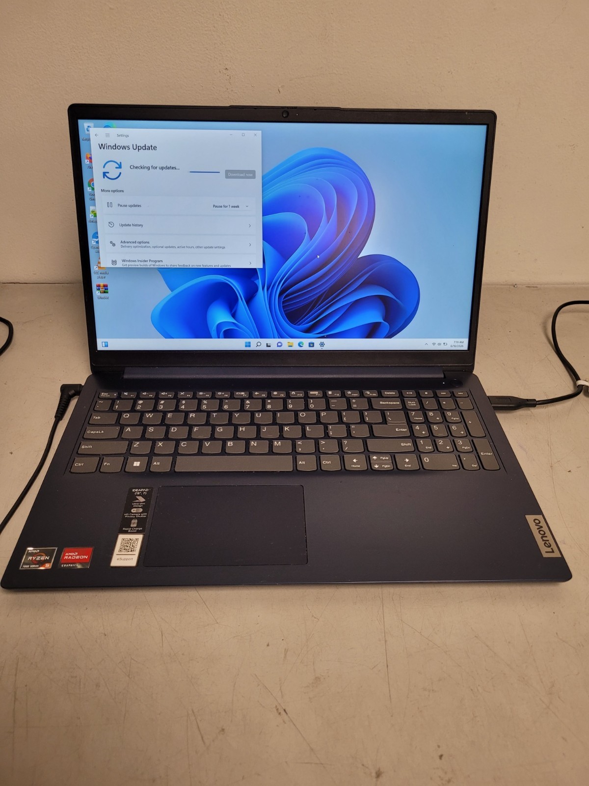 Lenovo ideapad 1 15AMN7 15.6″touch rayzen5 7520u 8gb ram 256gb ssd w11p MP2MKTE2