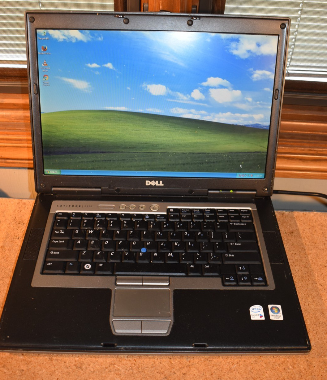 Dell Latitude D820 Core Duo T7600 3GB Windows XP Pro 32-bit 64GB SSD Serial Port