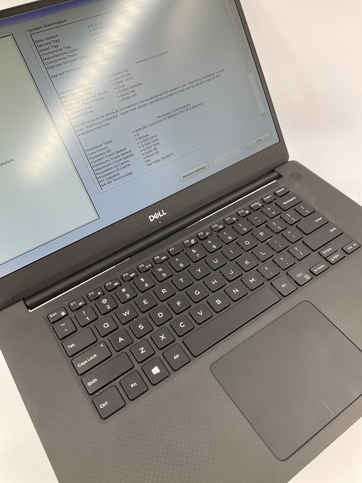 Dell Precision 5530 15.6″ Core i7-8850H 512GB 16GB B Win 11 Pro