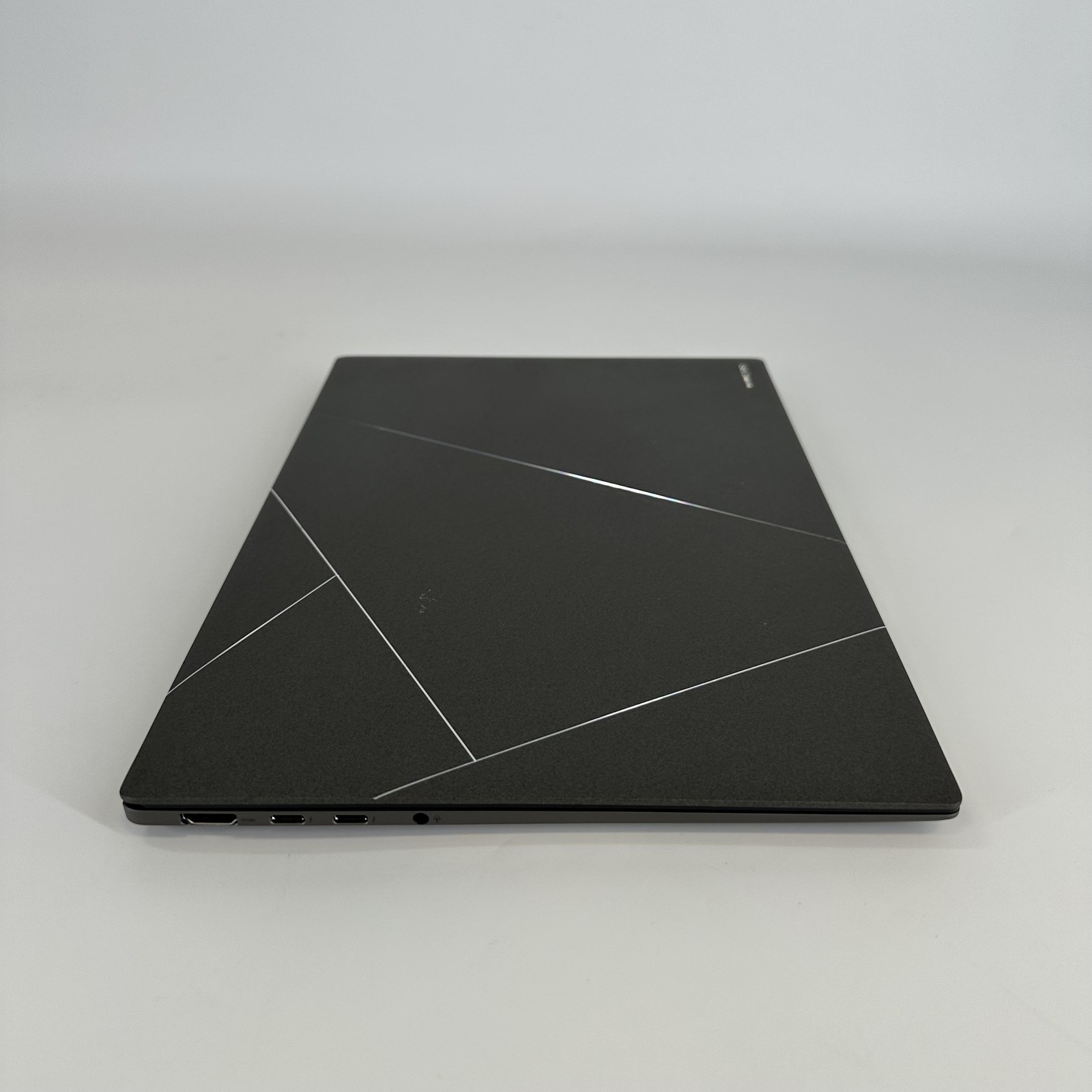 Asus Zenbook S 14 Gray QHD+ TOUCH 2.2 GHz Ultra 7 256V 16GB 1TB SSD Excellent