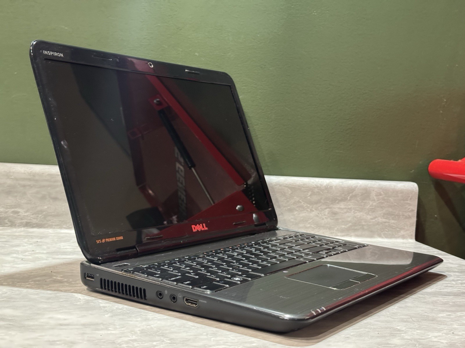Dell Inspiron N5010 Laptop Intel Core i3-380M 2.53GHz 8gb RAM 500gb SSHD Win 11