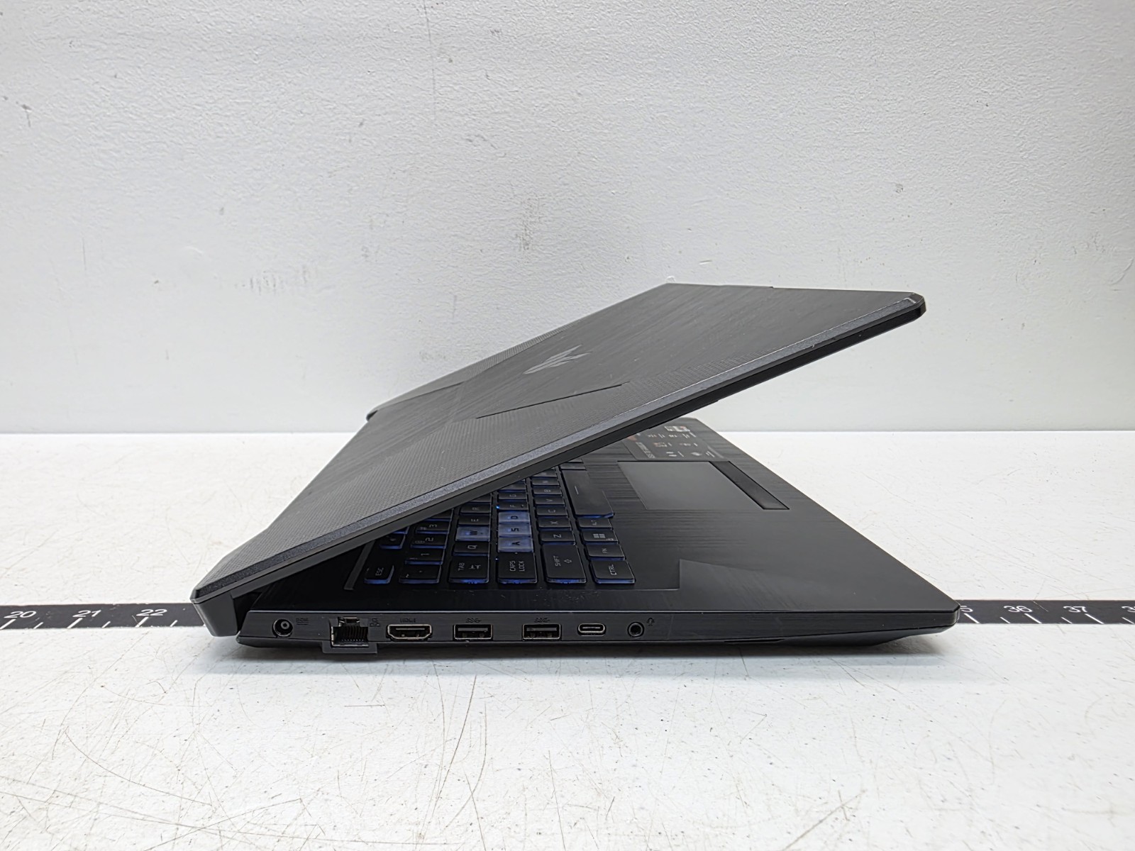 ASUS TUF Gaming A17 (FA706NFR) Ryzen 7 7435HS 8GB 512GB SSD GeForce RTX 2050