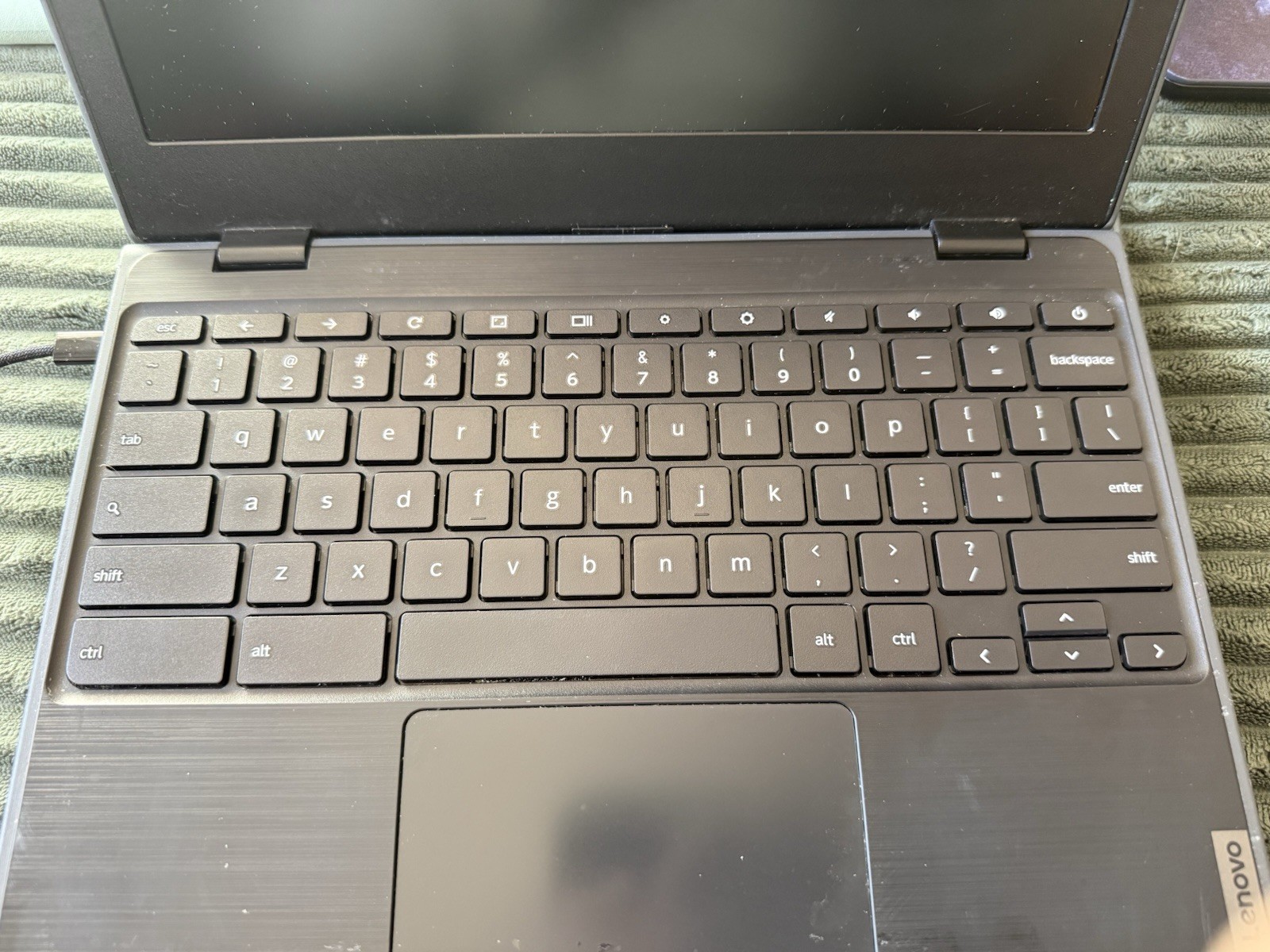 Lenovo 100e Chromebook 2nd Gen – 11.6″ HD – 4GB RAM – 32GB eMMC – 81QB0000US