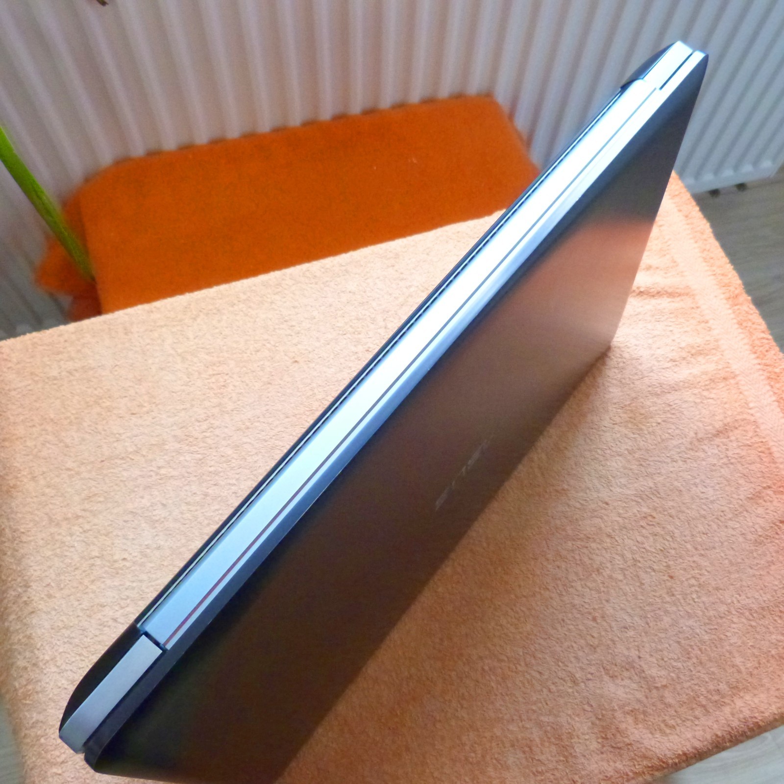 Asus N750 VivoBook Premium METAL 17″ FULLHD BLURAY l SSD Windows 11 QUAD i7