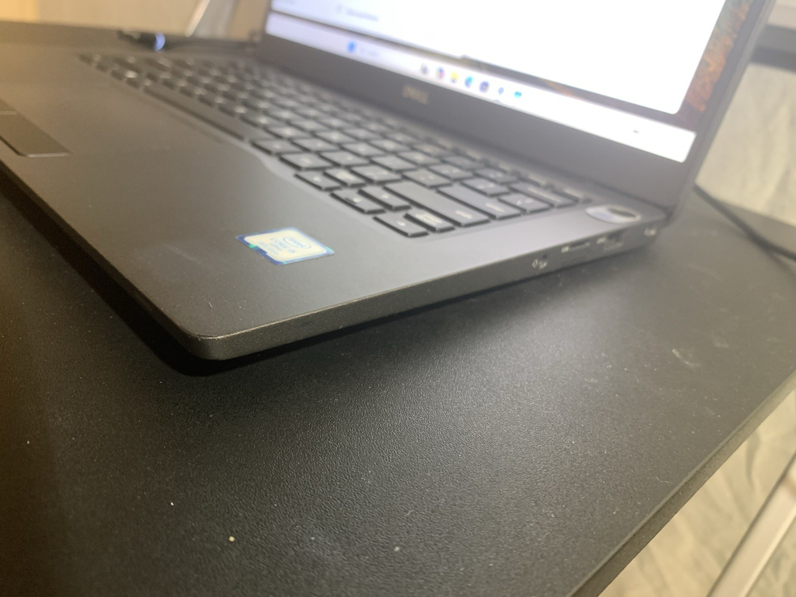 Dell Latitude 7300 i5-8365u 8GB 256GB SSD Win11 13.3in FHD Black