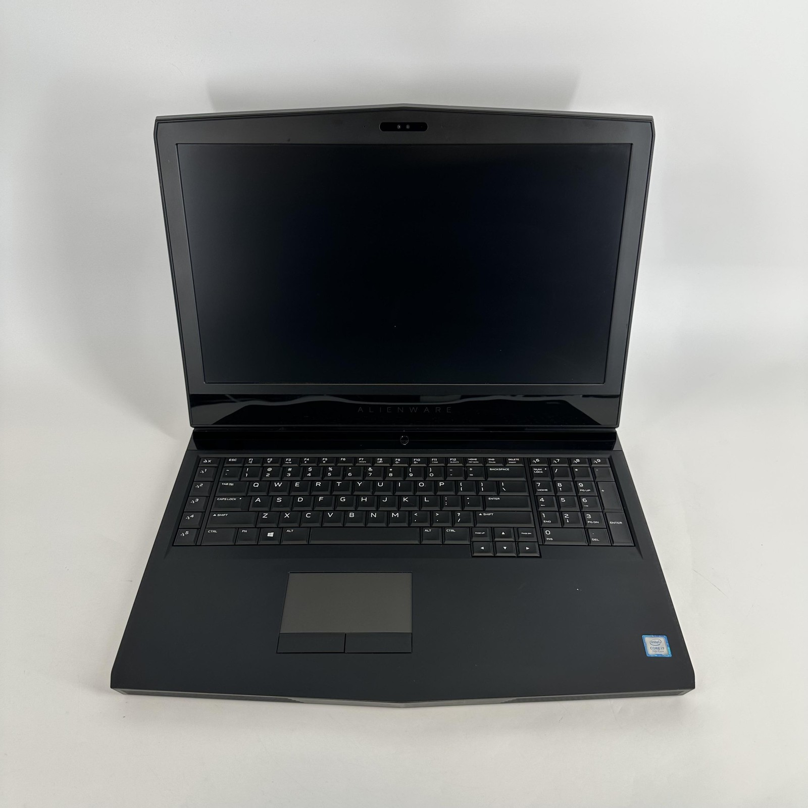 Dell Alienware 17 R4 FHD i7-7700HQ 2.80GHz 16GB 128GB SSD/1TB HDD GTX 1070 Good