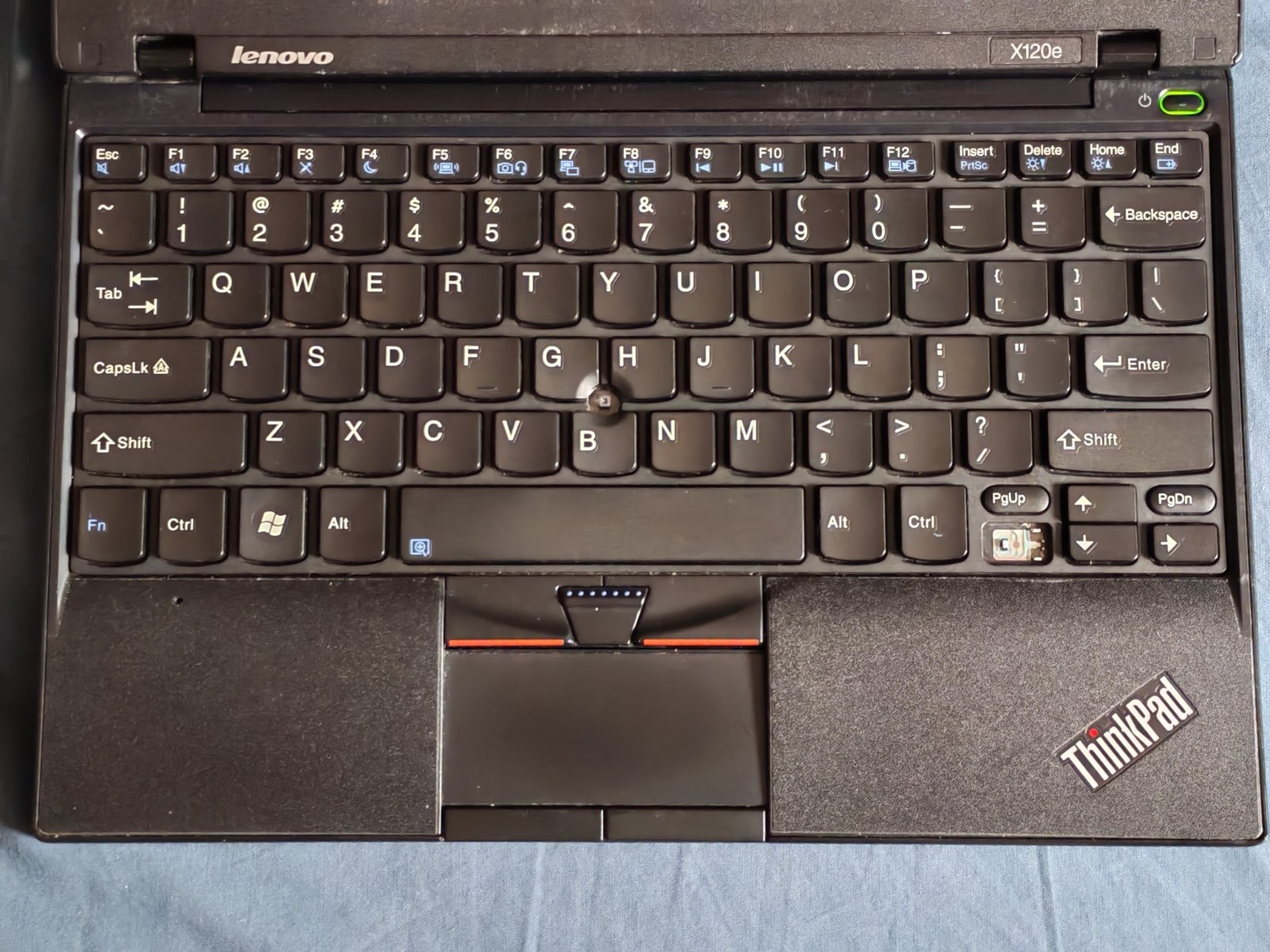 LENOVO THINKPAD X120e, Windows XP, AMD E-240 1.50GHz, 2GB DDR3, 250GB HDD